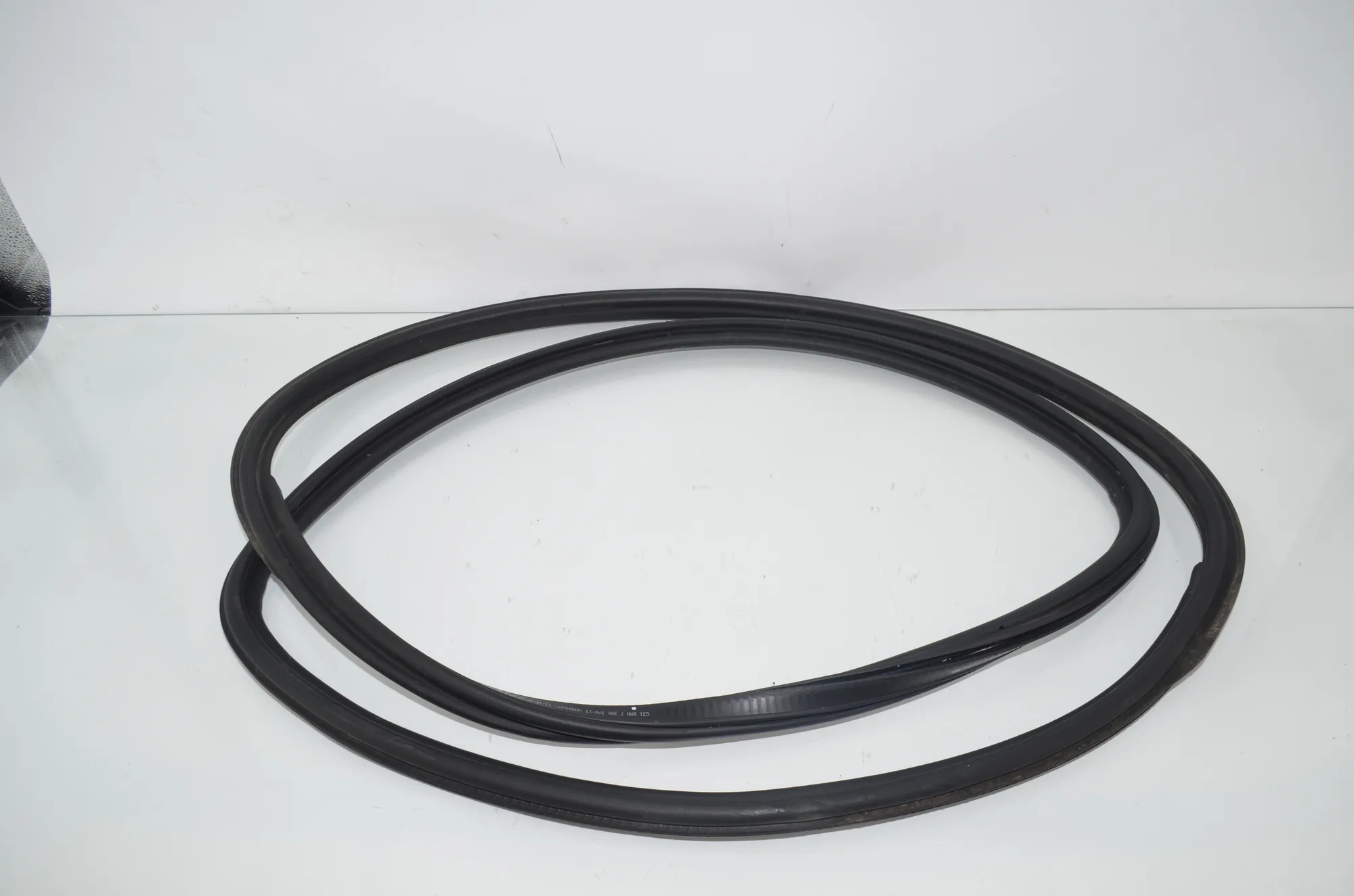 Tailgate Rubber Seal – OEM 7441468 · BMW 5 Touring (G31) (2017 - -) 520 d 2019 – 2