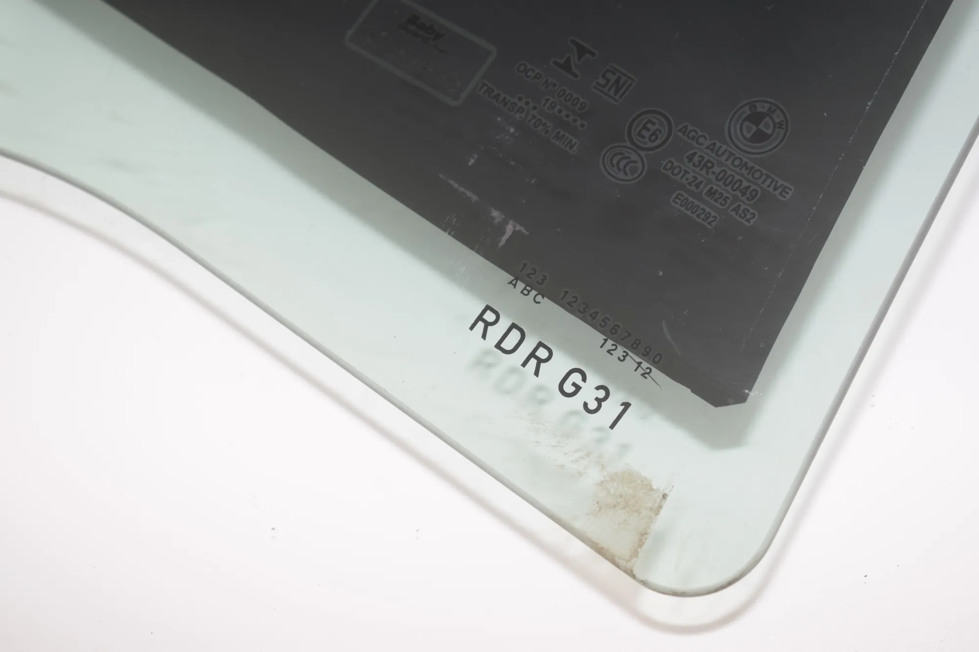 Rear Right Door Window – OEM 7339460 · BMW 5 Touring (G31) (2017 - -) 520 d 2019 – 4