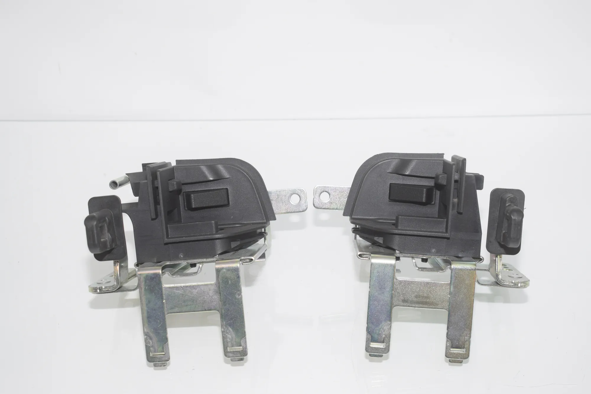 Other Boot Trunk Parts – OEM 7387501 · BMW 5 Touring (G31) (2017 - -) 520 d 2019 – 2