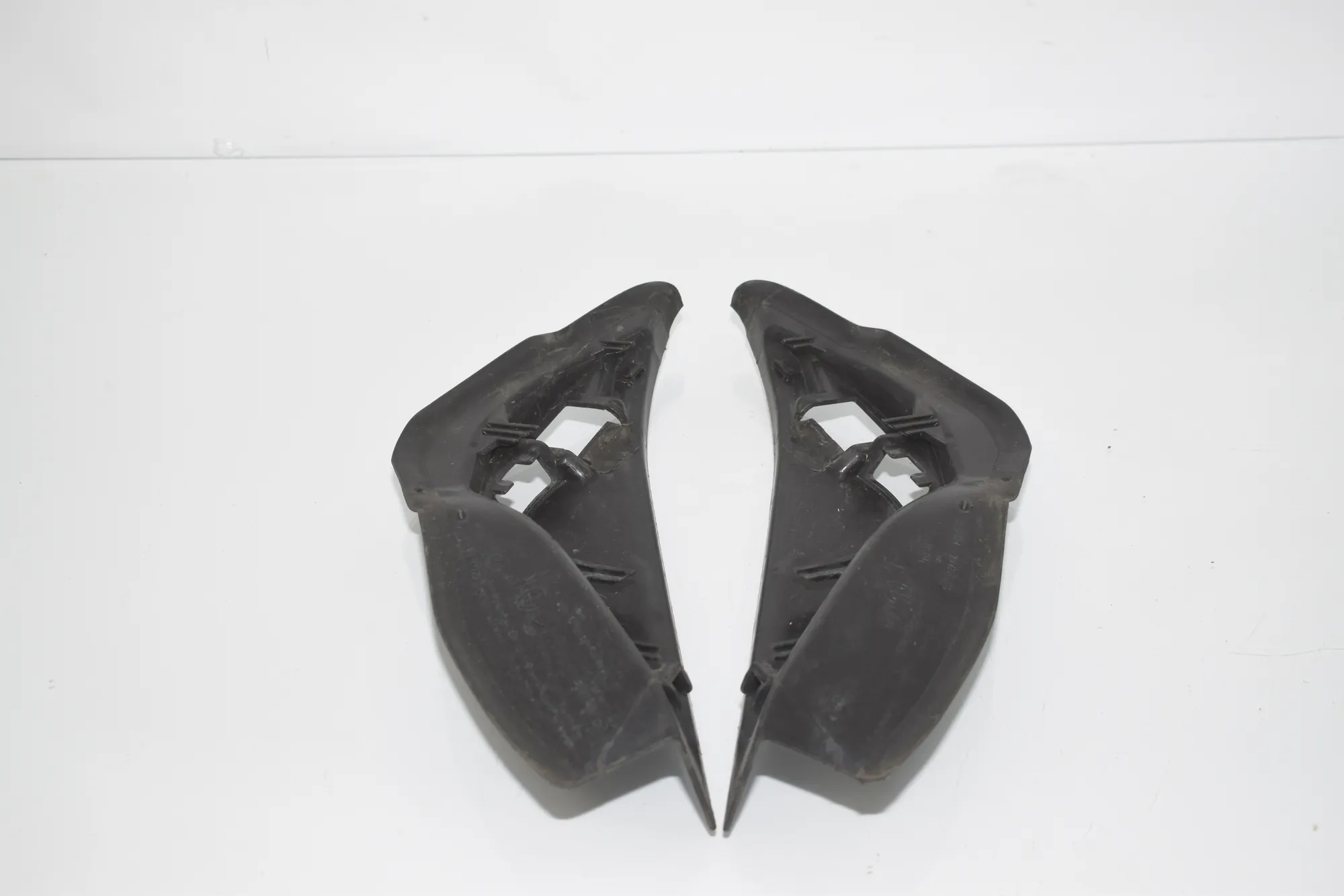 Other Body Parts – OEM 7390425 · BMW 5 Touring (G31) (2017 - -) 520 d 2019 – 2