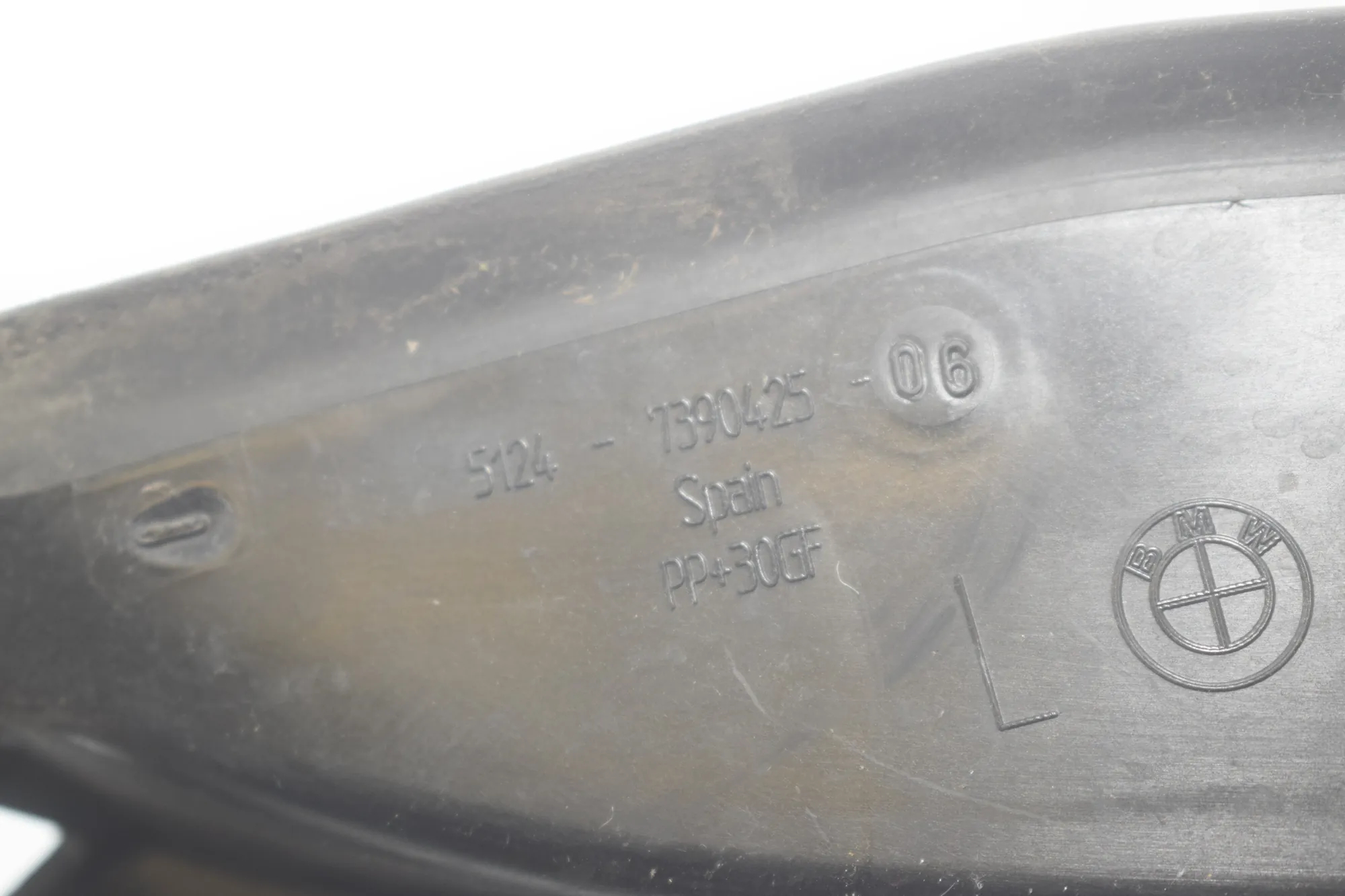 Other Body Parts – OEM 7390425 · BMW 5 Touring (G31) (2017 - -) 520 d 2019 – 4
