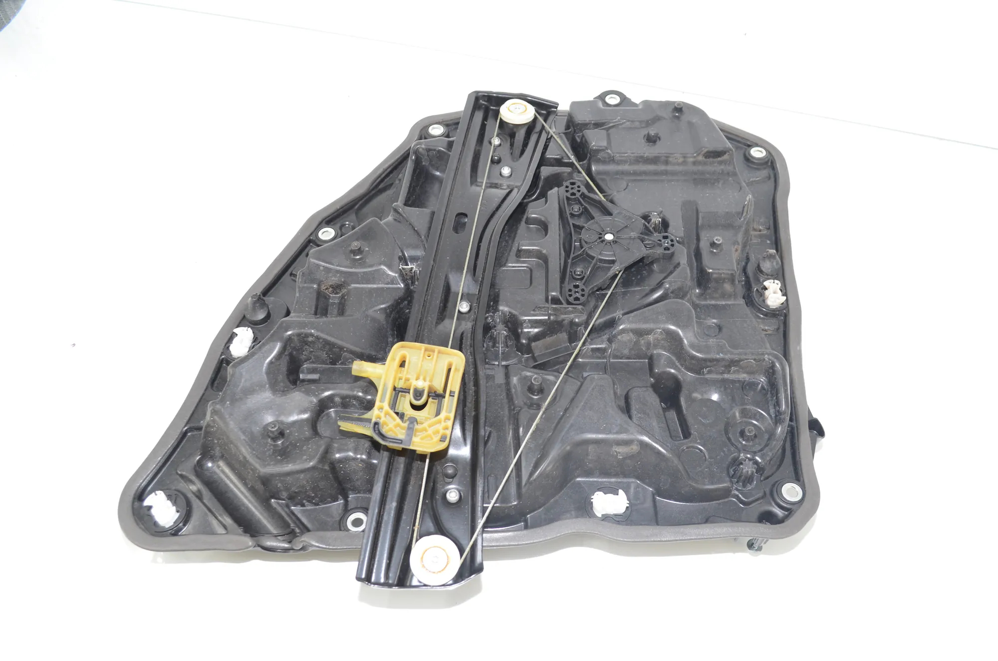 Rear Left Door Window Regulator – OEM 7365167 · BMW 5 Touring (G31) (2017 - -) 520 d 2019 – 4