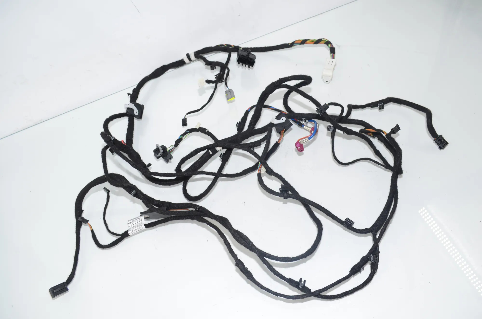 Other Wiring Loom – OEM 2425788 · BMW 5 Touring (G31) (2017 - -) 520 d 2019 – 4