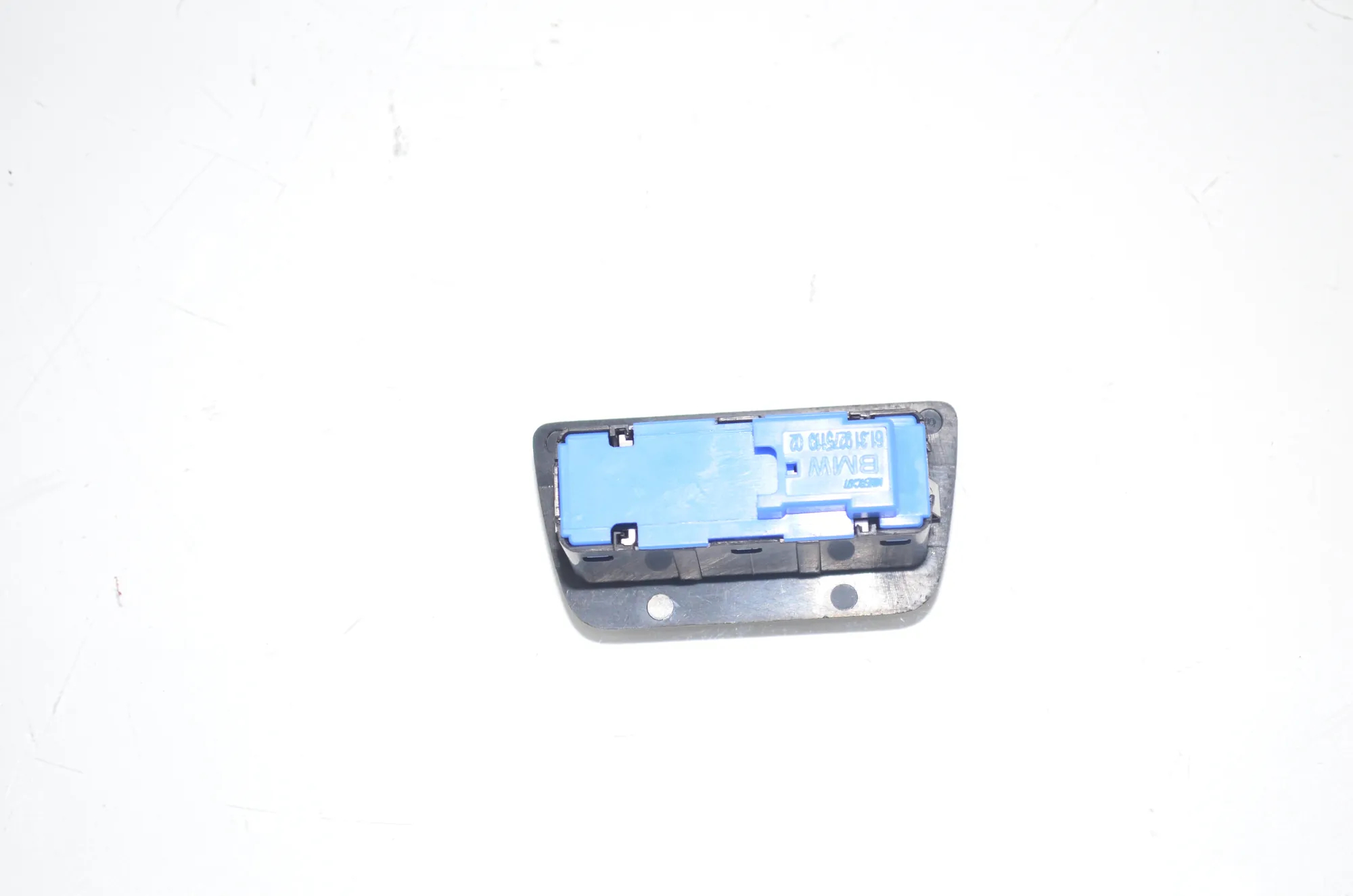 Electric Tailgate Opening Kit – OEM 9275119 · BMW 5 Touring (G31) (2017 - -) 520 d 2019 – 10