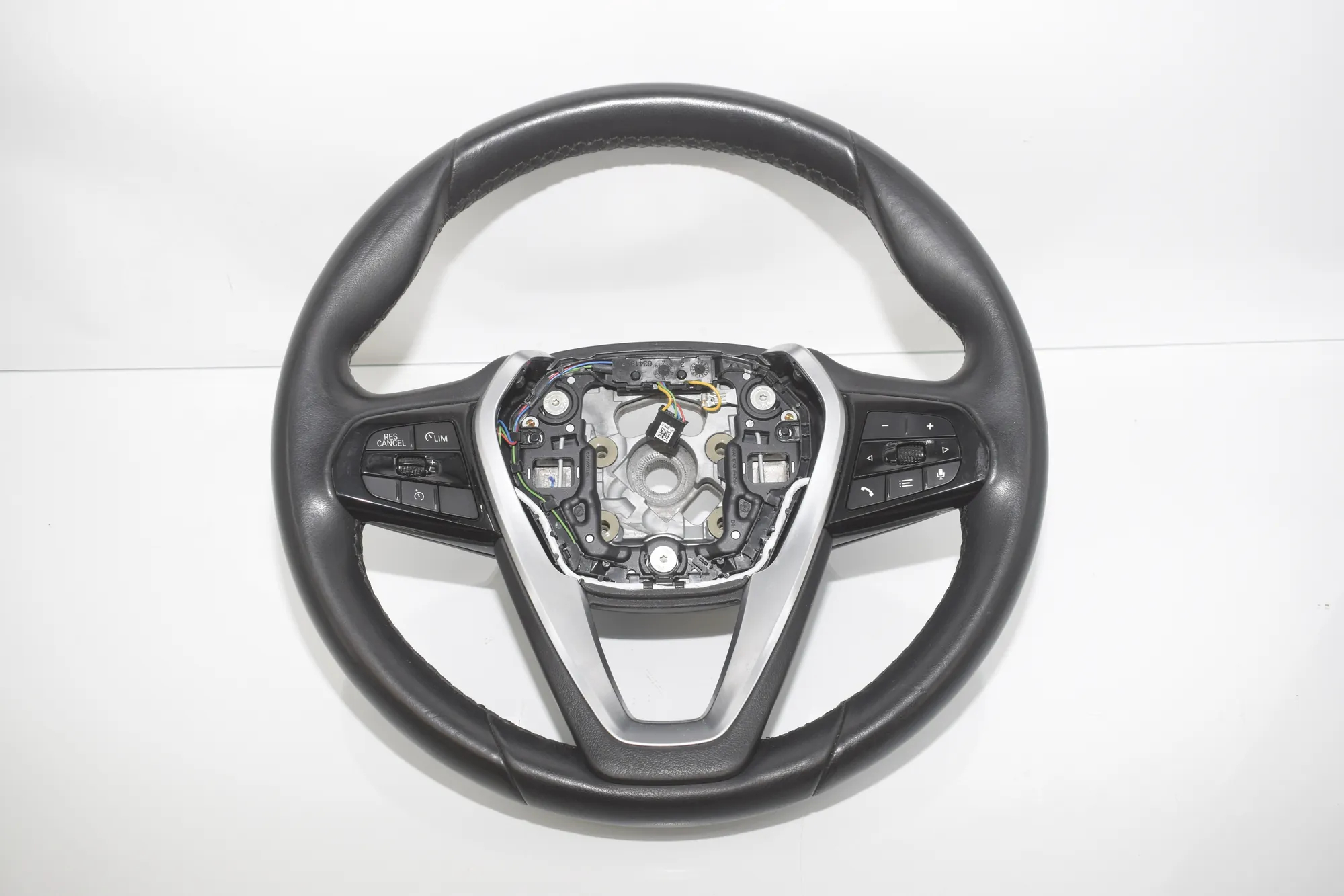 Steering Wheel – OEM 6871724 · BMW 5 Touring (G31) (2017 - -) 520 d 2019 – 2