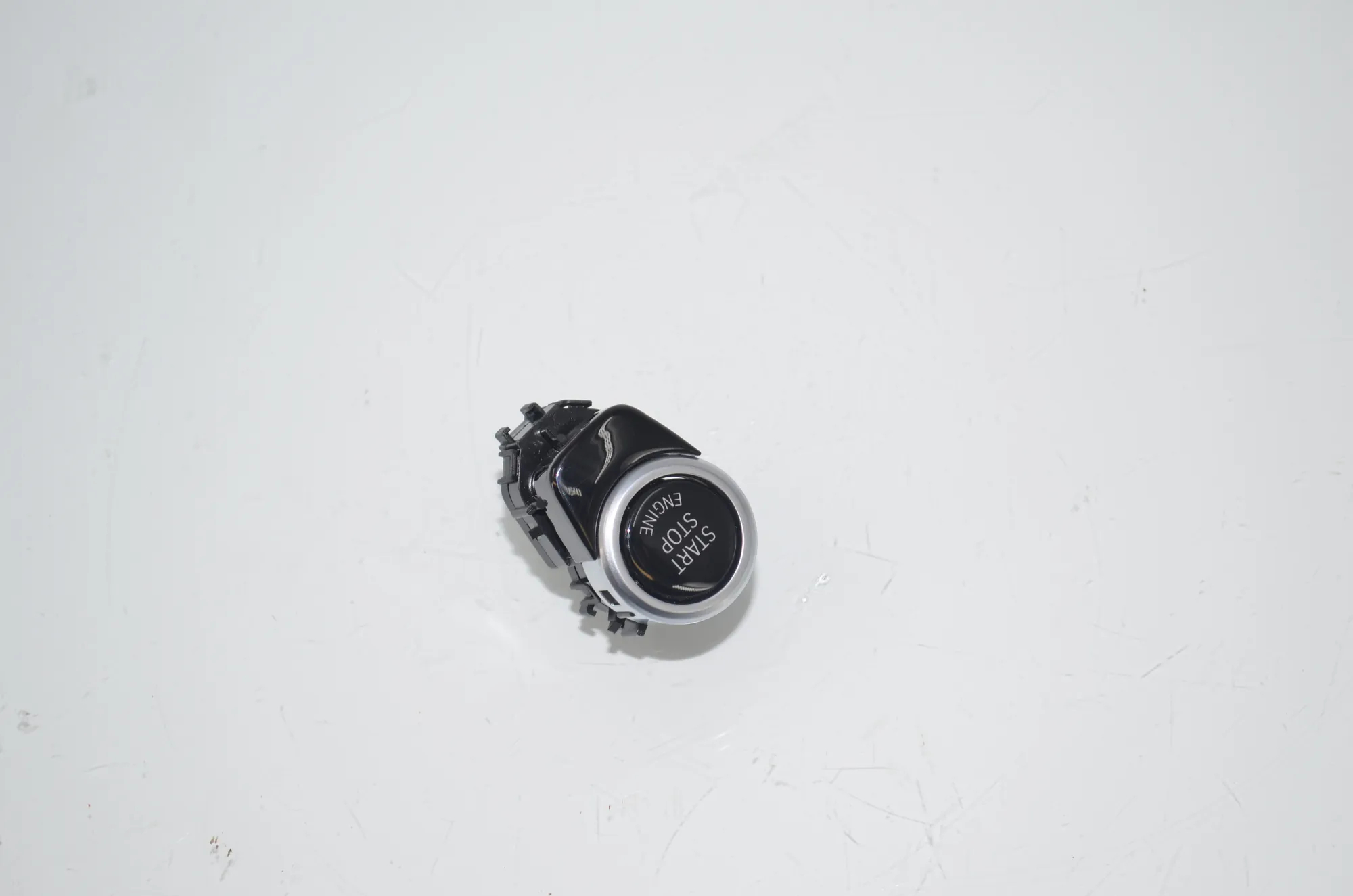 Ignition Start Button – OEM 7948012 · BMW 5 Touring (G31) (2017 - -) 520 d 2019