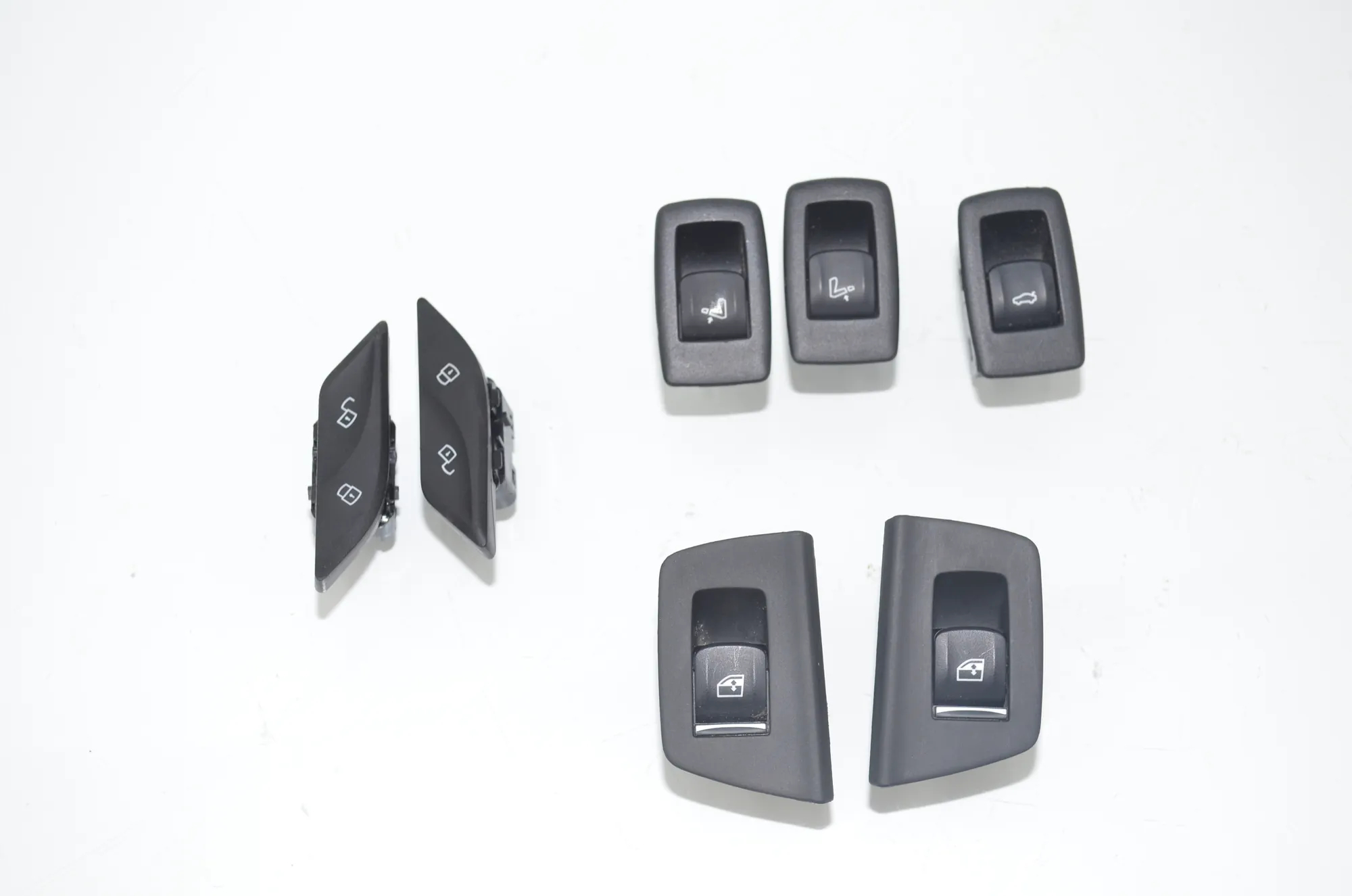 Switches – OEM 9327031 · BMW 5 Touring (G31) (2017 - -) 520 d 2019