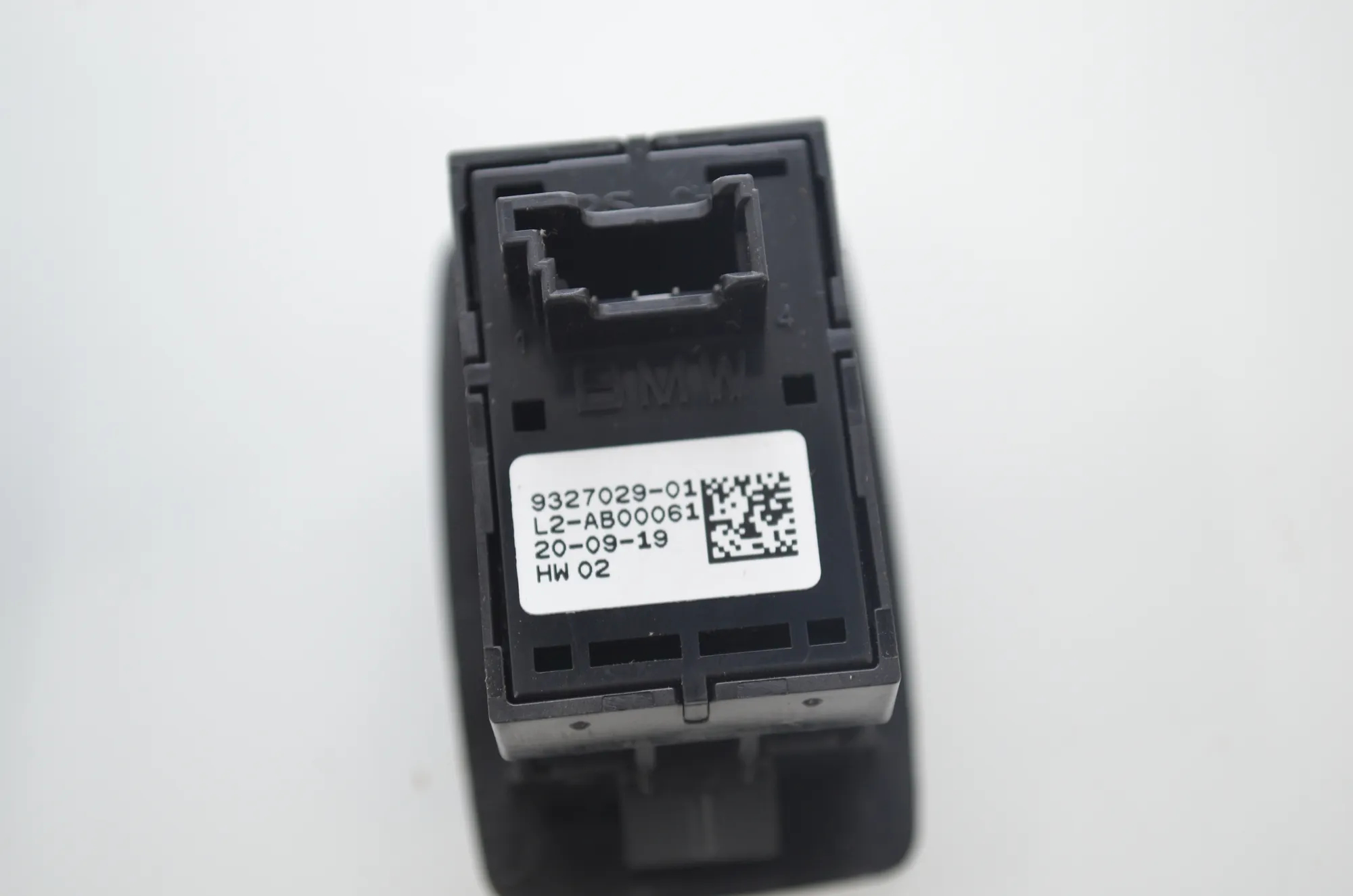 Switches – OEM 9327031 · BMW 5 Touring (G31) (2017 - -) 520 d 2019 – 7