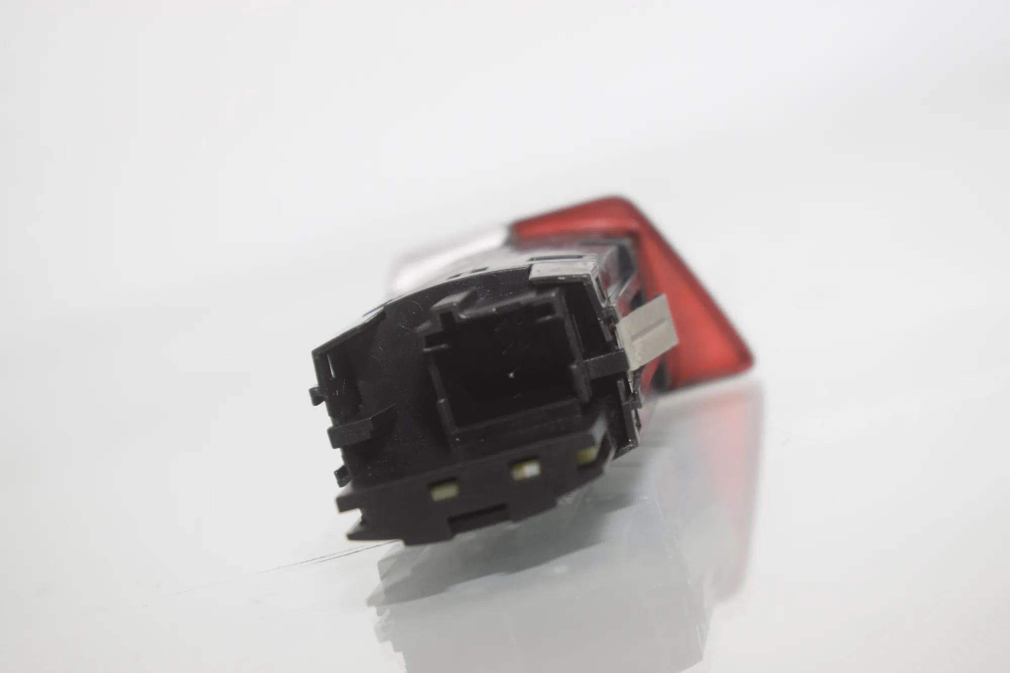 Hazard Button – OEM 6993047 · BMW 5 Touring (G31) (2017 - -) 520 d 2019 – 4