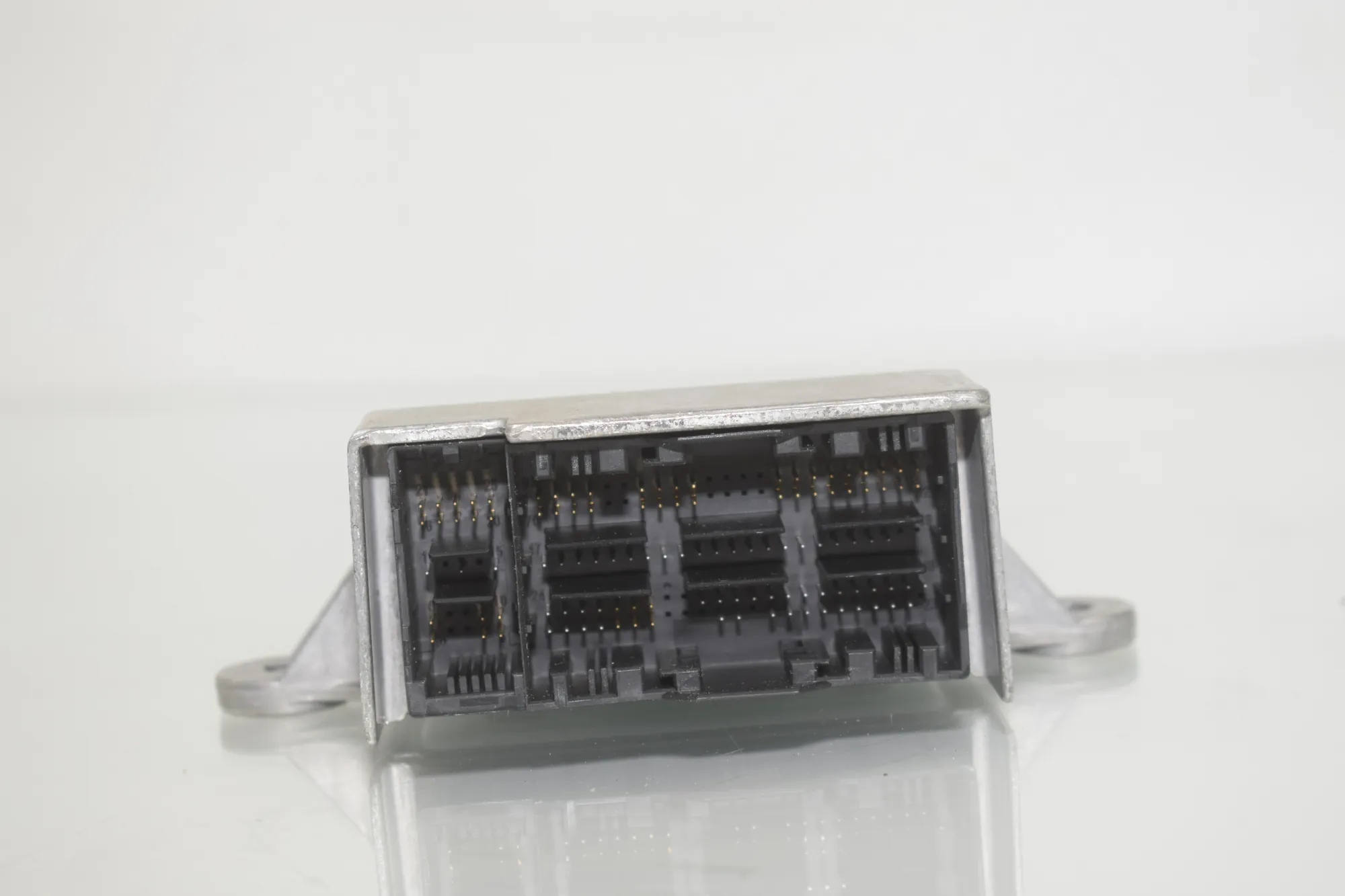 SRS Control Unit – OEM 9890596 · BMW 5 Touring (G31) (2017 - -) 520 d 2019 – 3