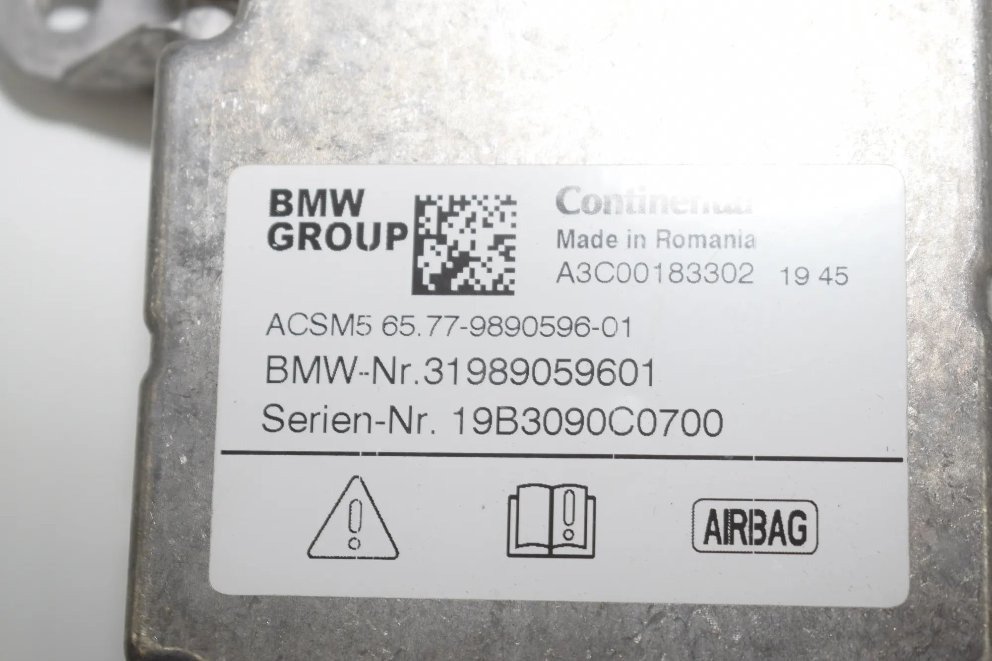 SRS Control Unit – OEM 9890596 · BMW 5 Touring (G31) (2017 - -) 520 d 2019 – 4