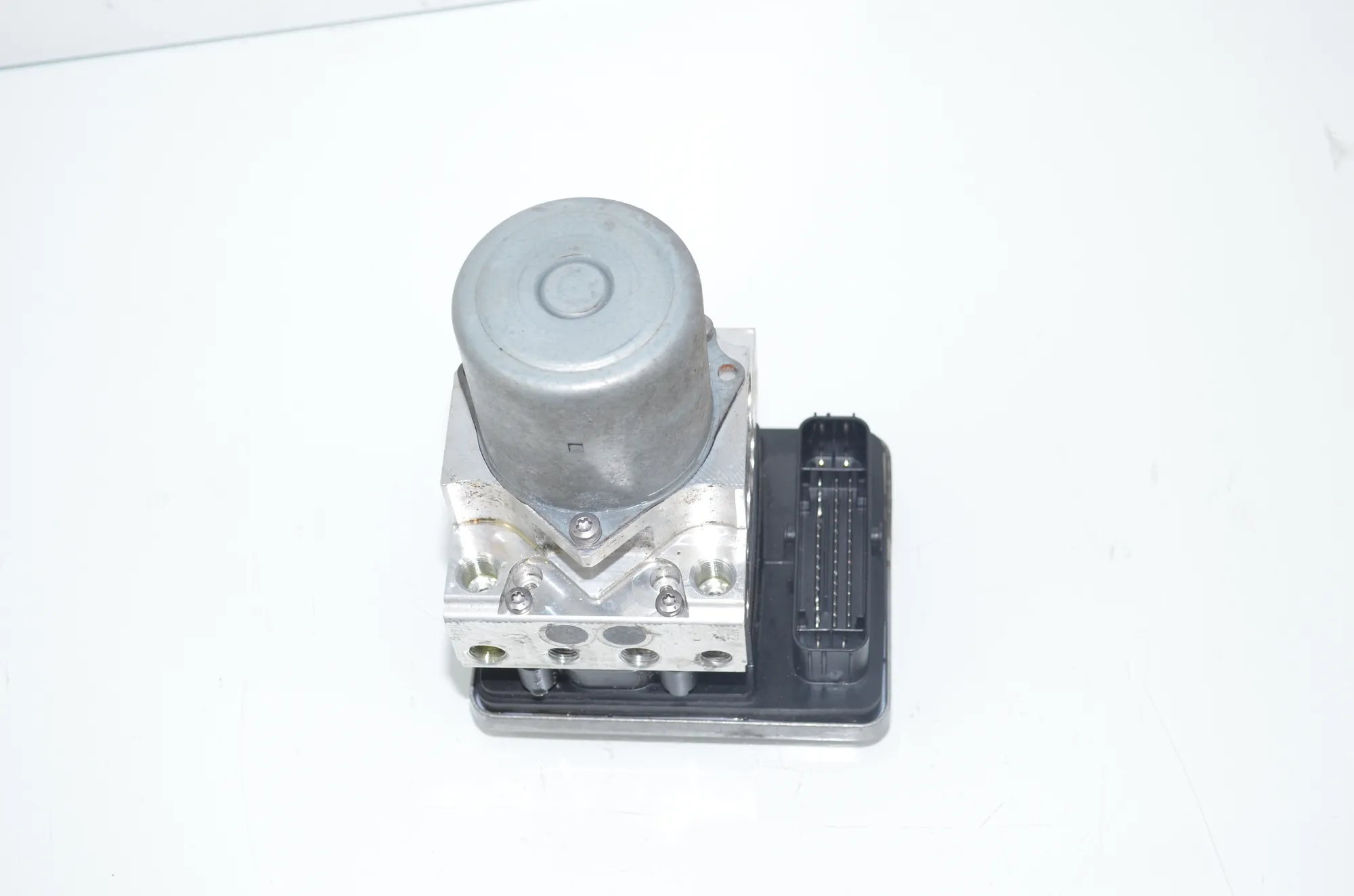 ABS Pump – OEM 5A056C1 · BMW 5 Touring (G31) (2017 - -) 520 d 2019 – 2