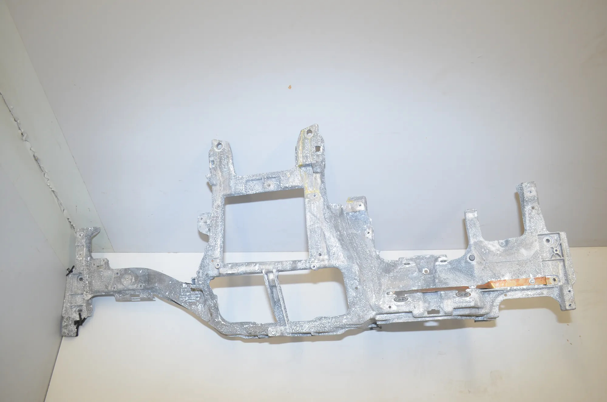 Dashboard Frame – OEM 9258546 · BMW X6 (F16, F86) M 2017 – 2