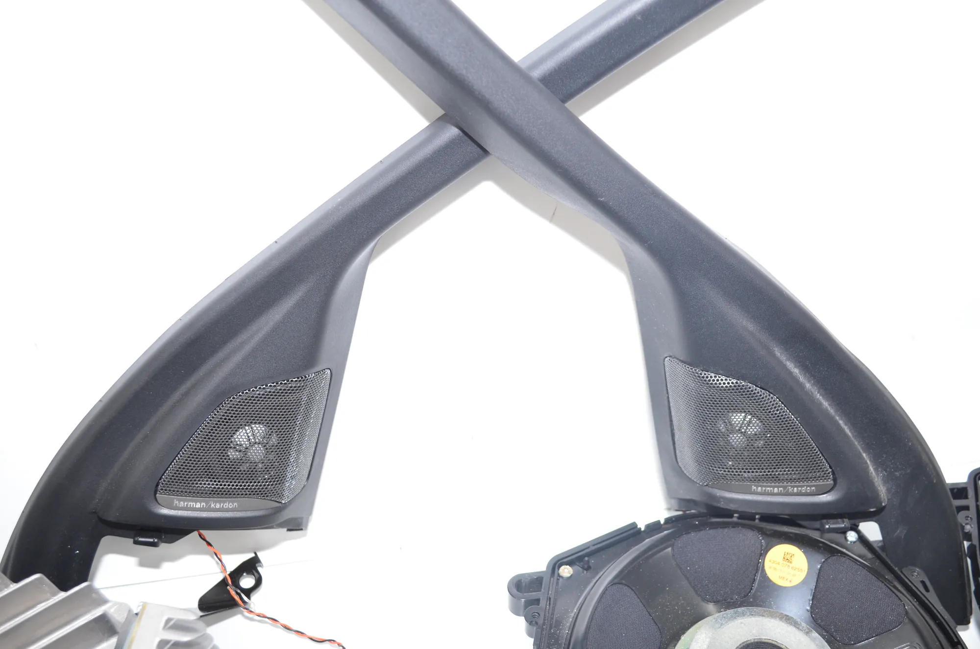 Sound Audio System Set – OEM 9247484 · BMW X6 (F16, F86) M 2017 – 2