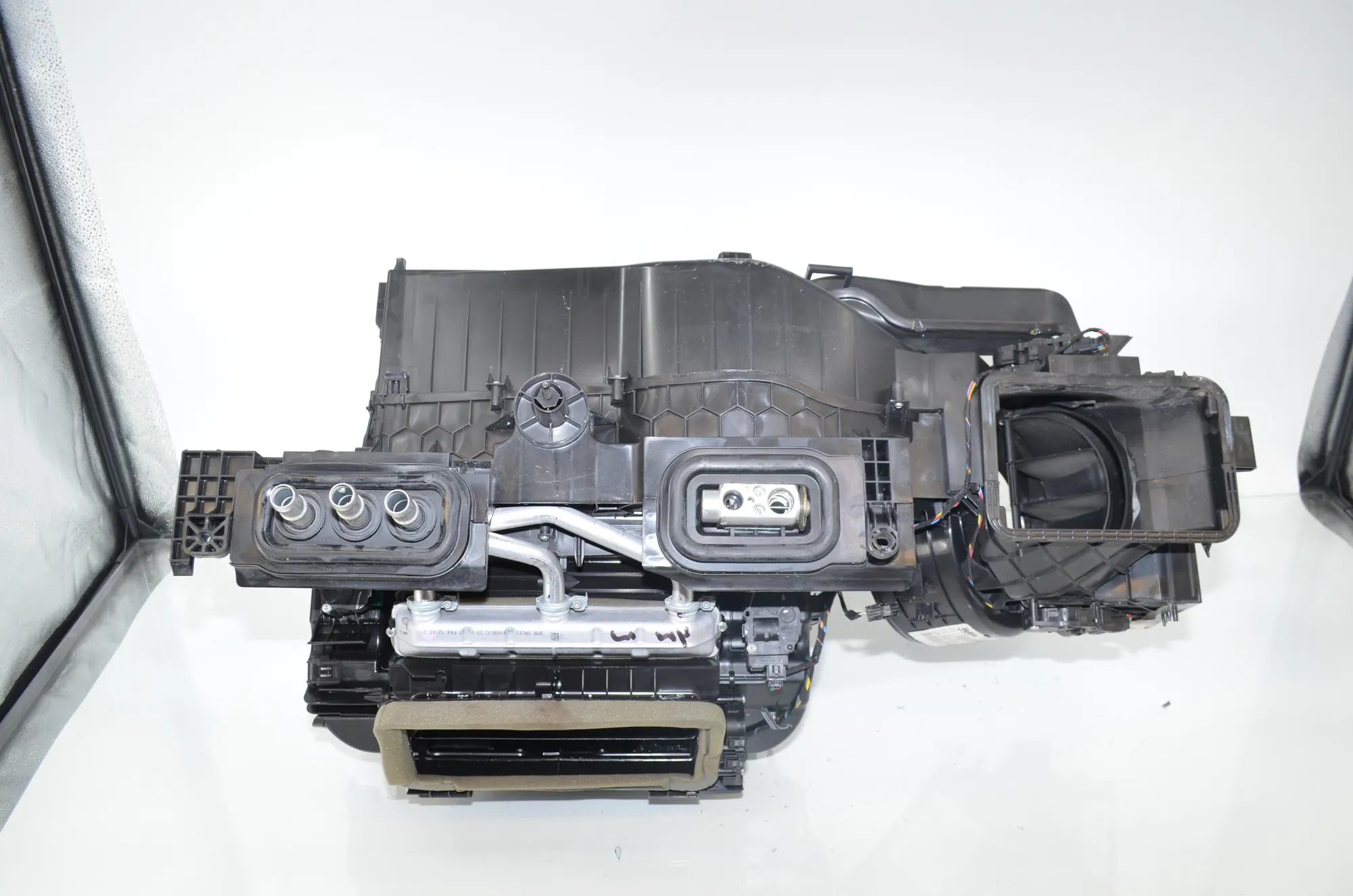 Interior Heater – OEM 6806537 · BMW X6 (F16, F86) M 2017 – 3