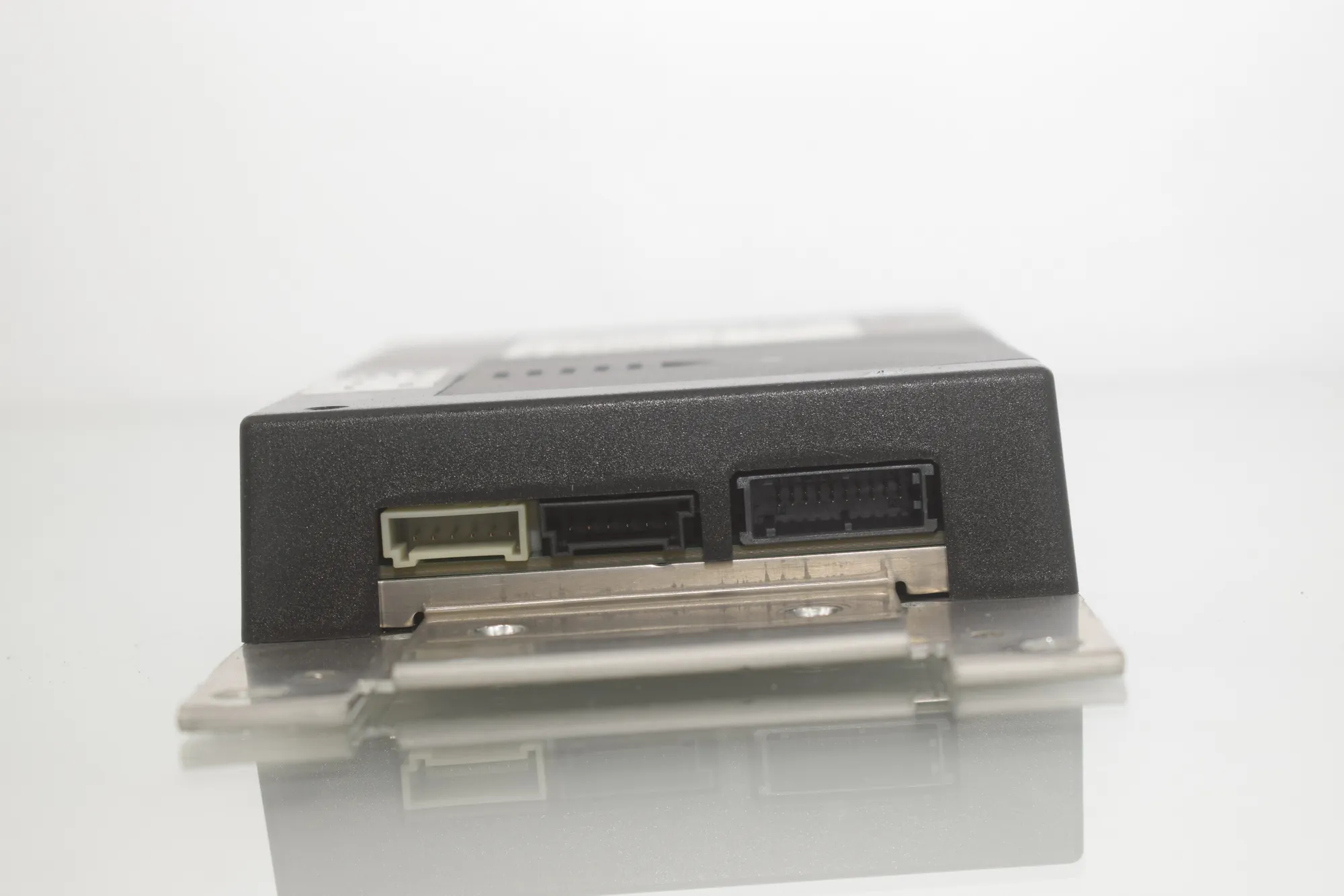 Bluetooth Control Unit – OEM 5A04A01 · BMW i3 (I01) s Electric 2020 – 4