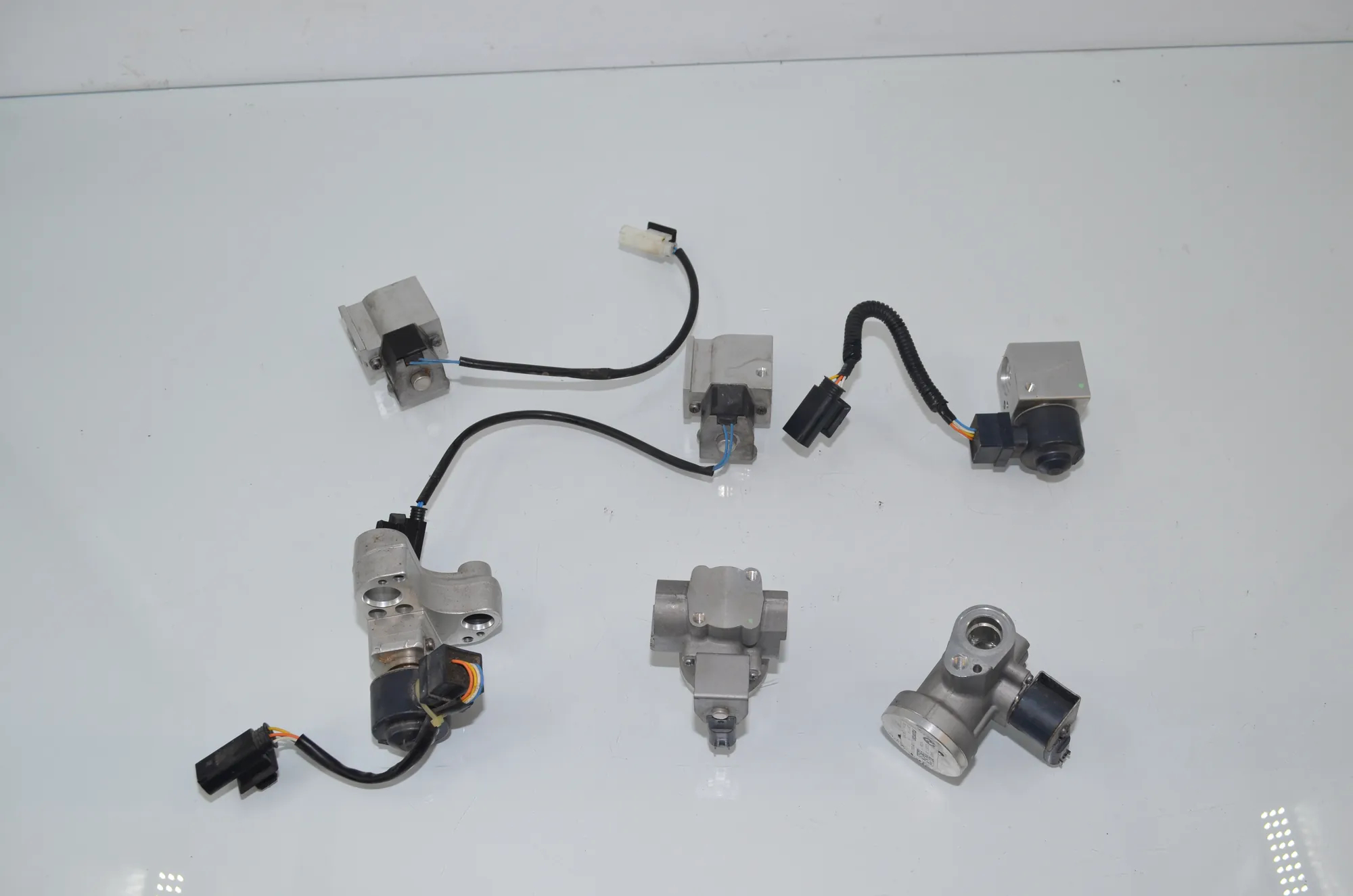A/C Conditioner Expansion Valve – OEM 9292570 · BMW i3 (I01) s Electric 2020 – 10