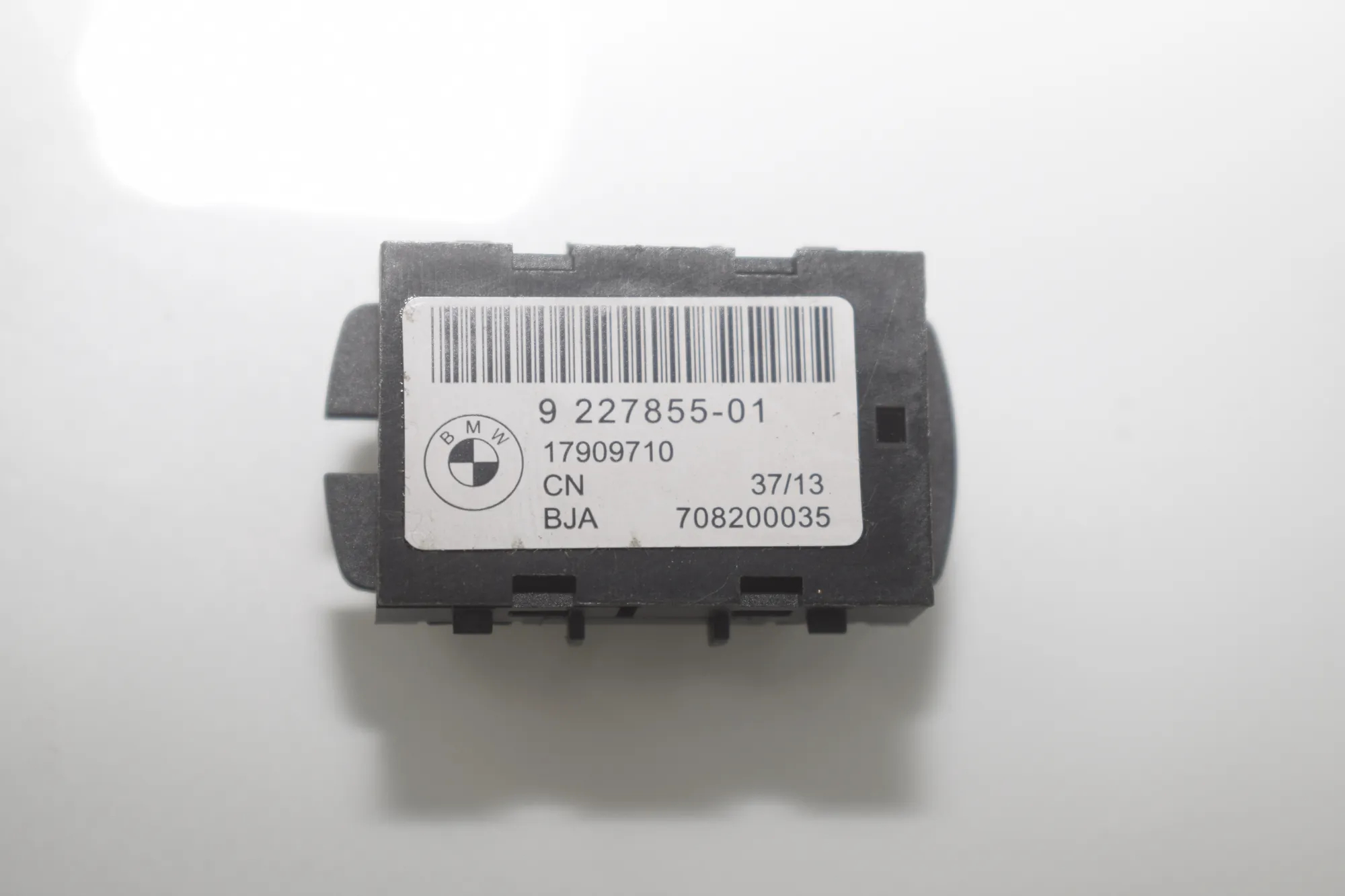 Other Seat Parts – OEM 6926435 · BMW X1 (E84) BMW X1 (E84) xDrive 23 d 2013 – 6