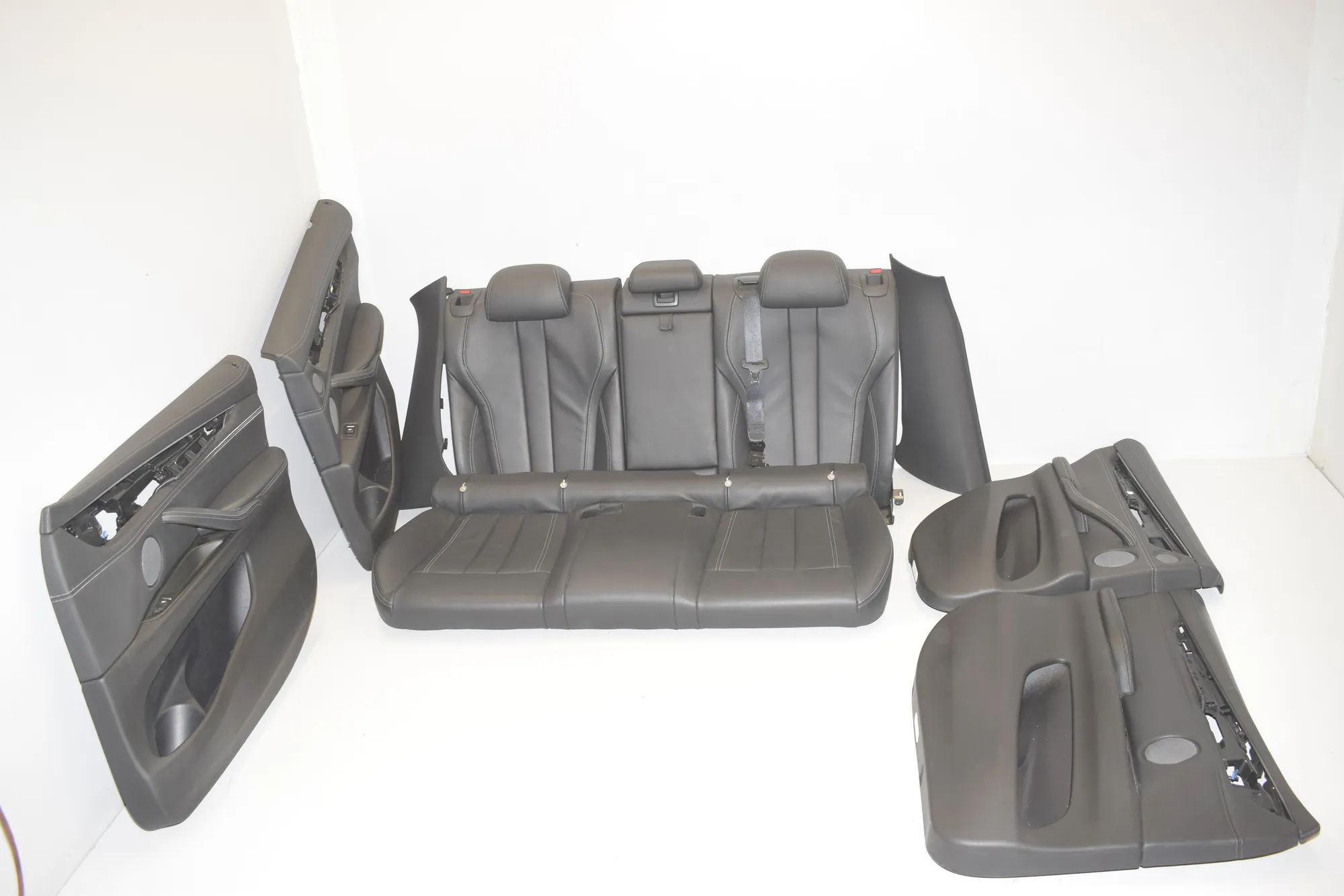 Seat set – OEM 0000 · BMW X6 (F16, F86) M 2017 – 8