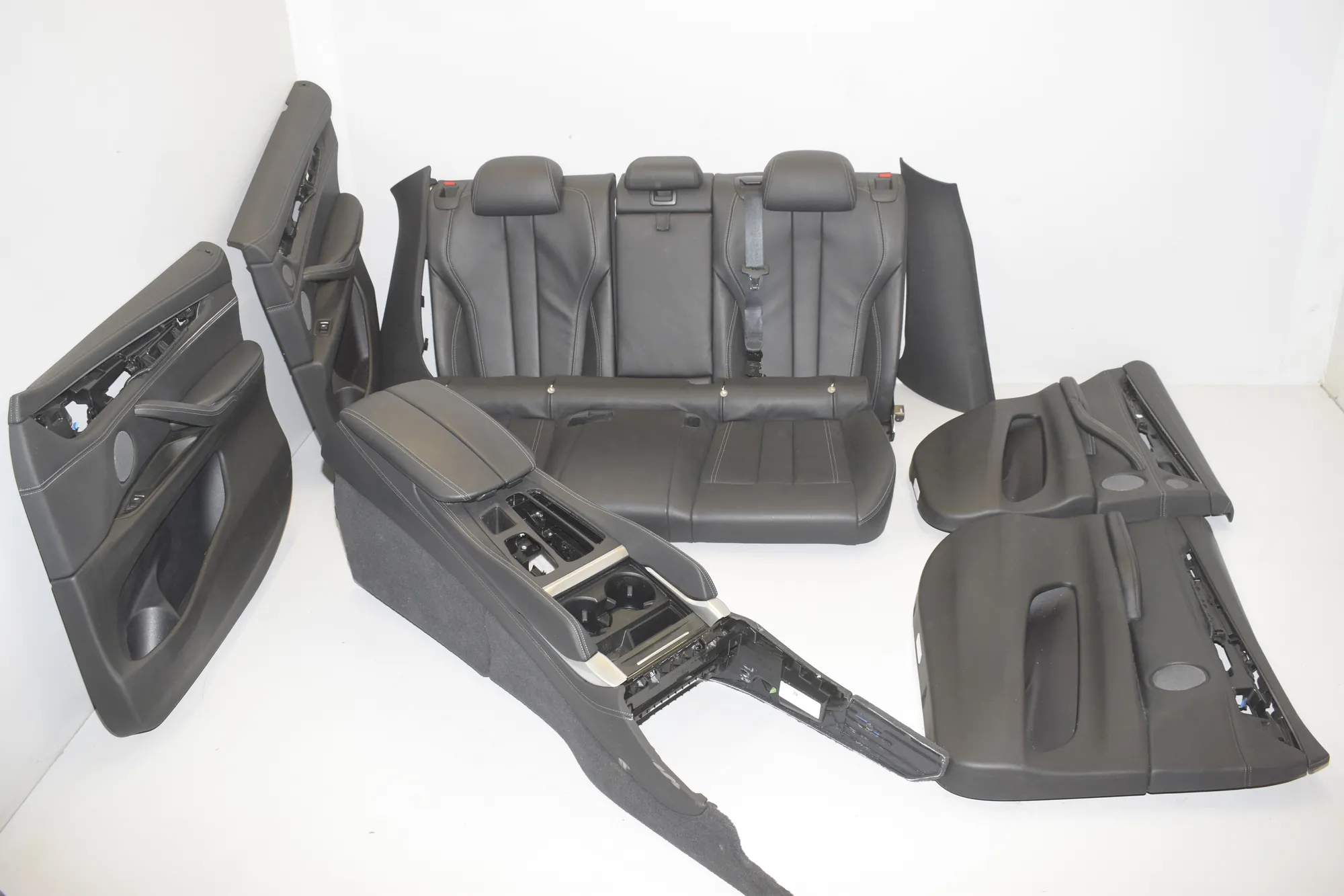 Seat set – OEM 0000 · BMW X6 (F16, F86) M 2017 – 7