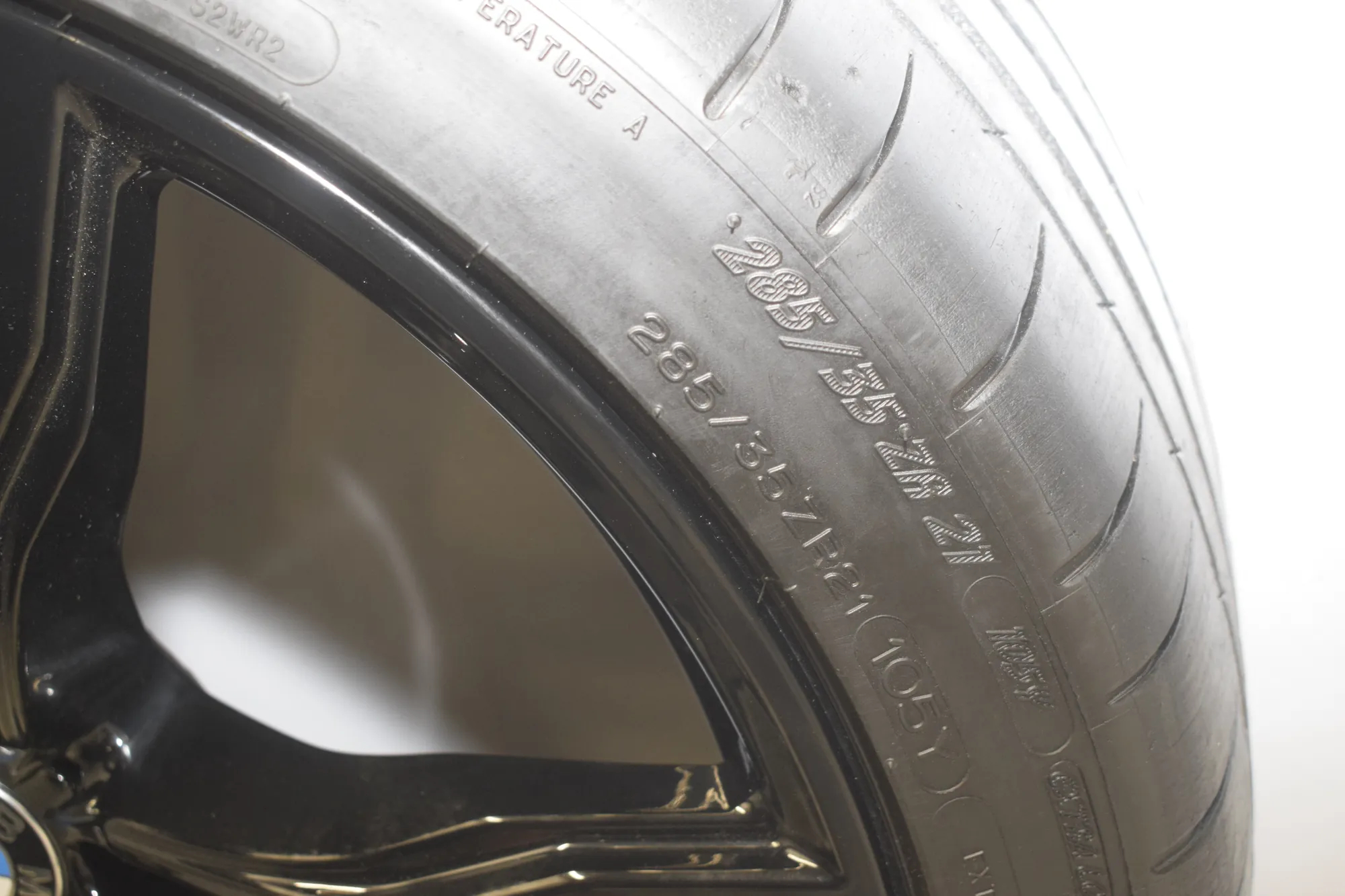 Alloy Wheel Set – OEM 8073981 · BMW X6 (F16, F86) M 2017 – 16
