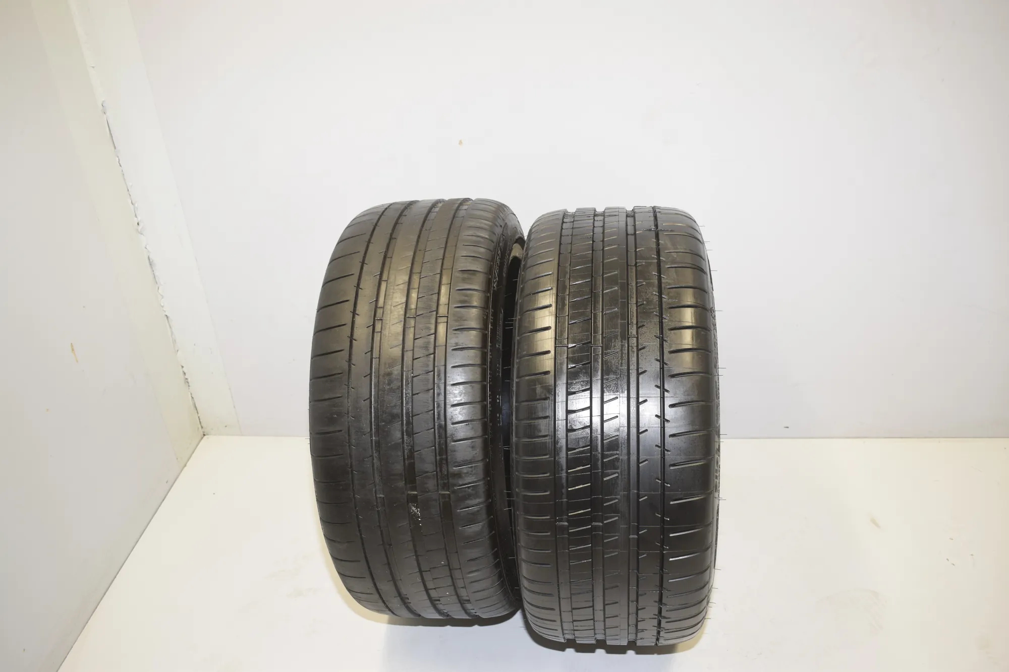 Alloy Wheel Set – OEM 8073981 · BMW X6 (F16, F86) M 2017 – 21