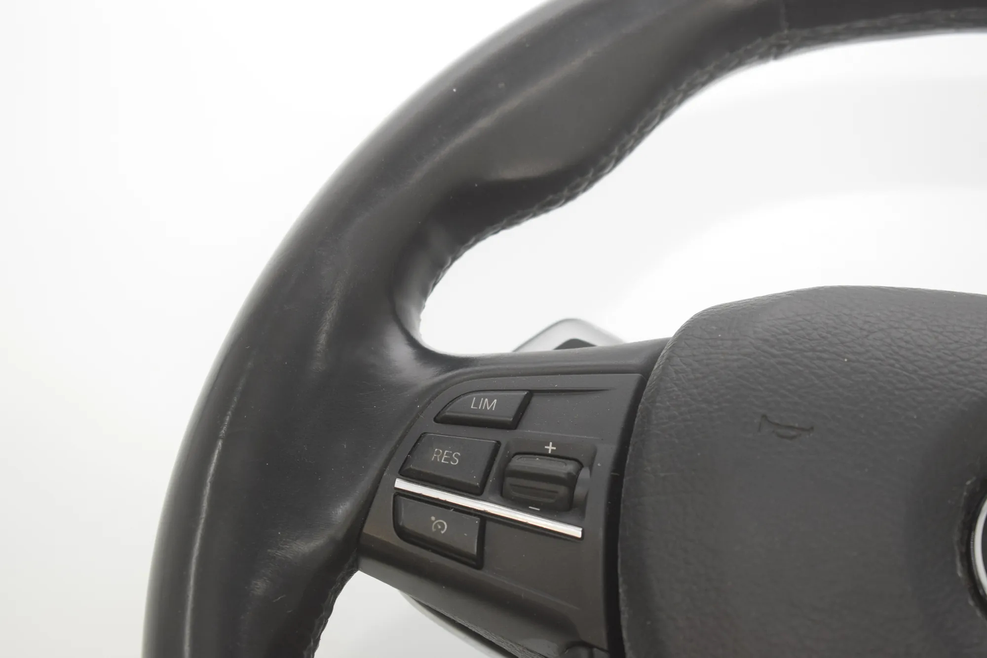 Steering Wheel – OEM 6783839 · BMW 5 Touring (F11) 530 d xDrive 2011 – 4