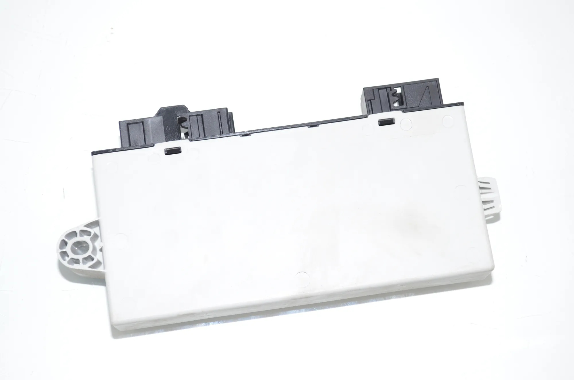 Engine Ignition ECU Set – OEM 9268751 · BMW 5 Touring (F11) 530 d xDrive 2011 – 5