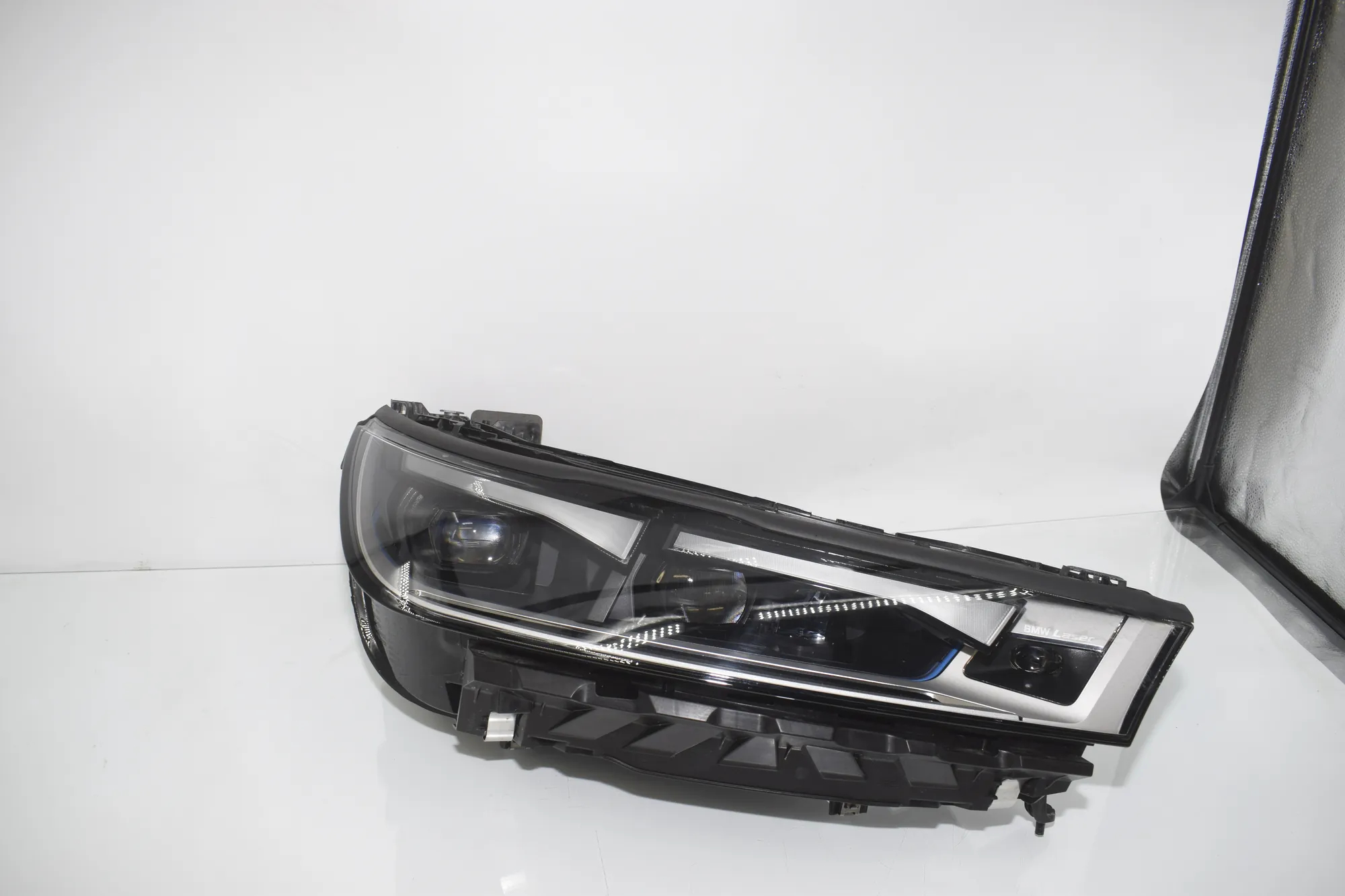 Front Right Headlight – OEM 5A3CEA2 · BMW iX (I20) BMW iX (I20) xDrive 40 2024 – 6