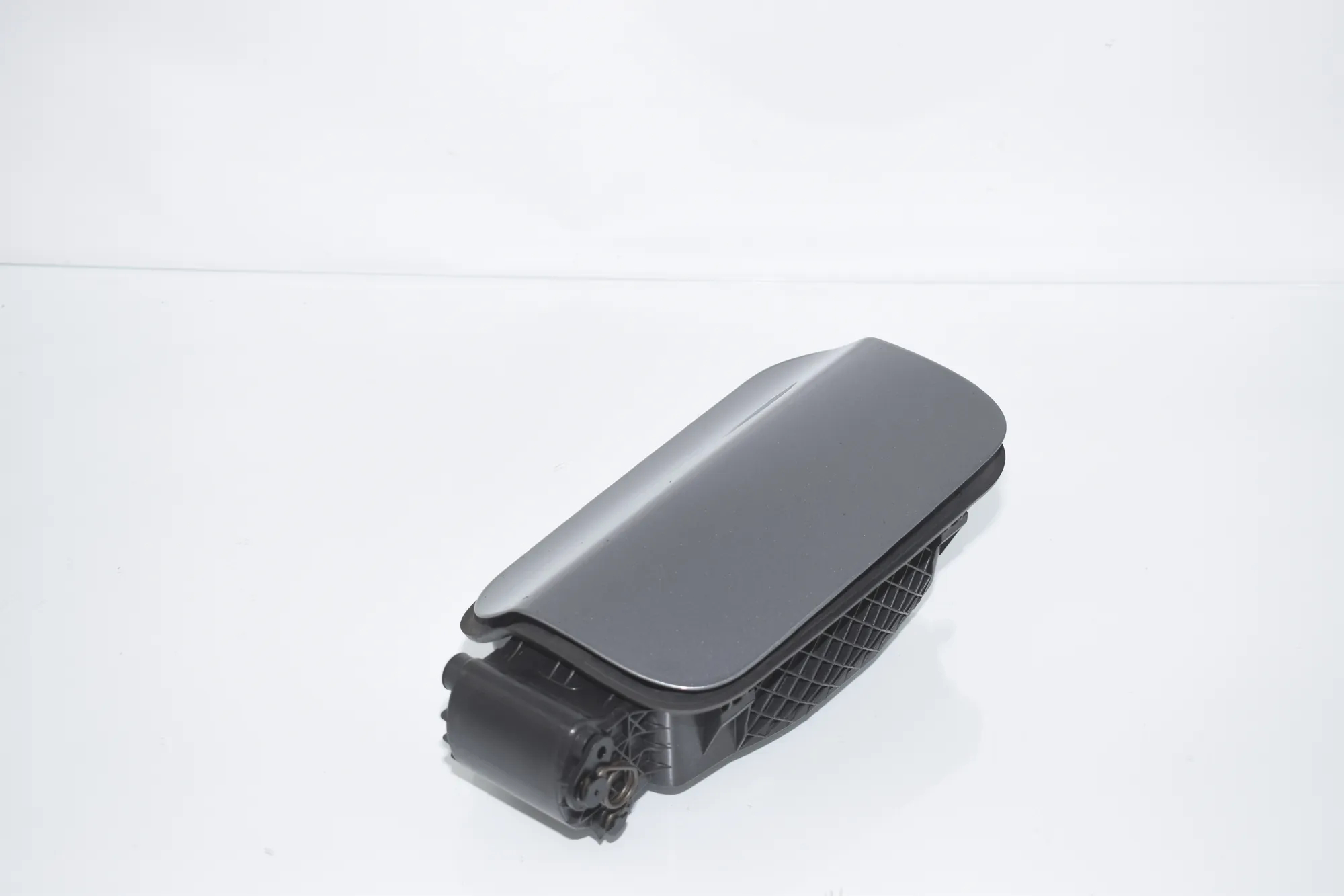 Fuel Tank Flap Cap – OEM 7217767 · BMW 5 Touring (F11) 530 d xDrive 2011 – 2