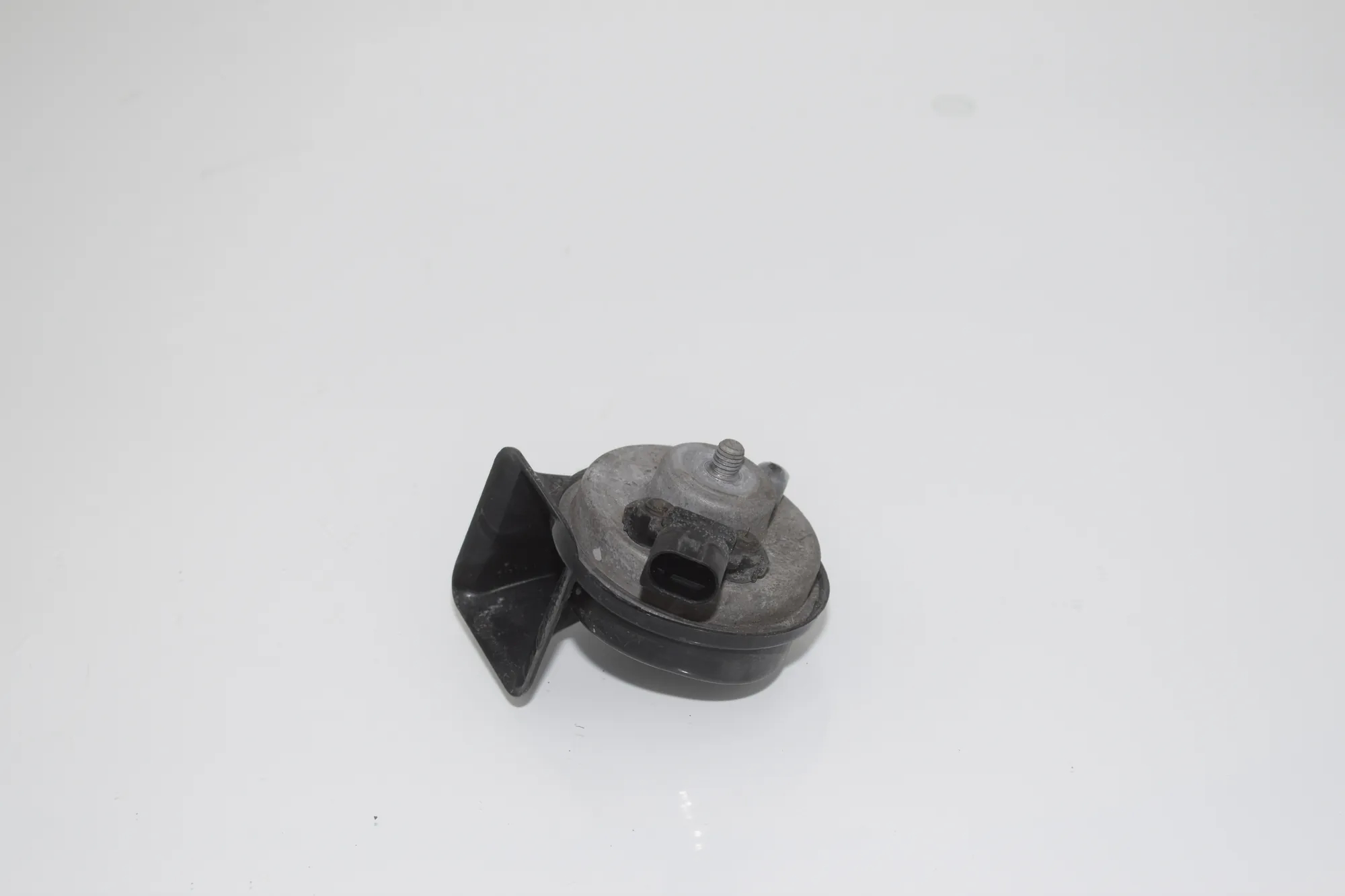 Horn Signal – OEM 7279782 · BMW 5 (F10) 530 d 2016 – 3