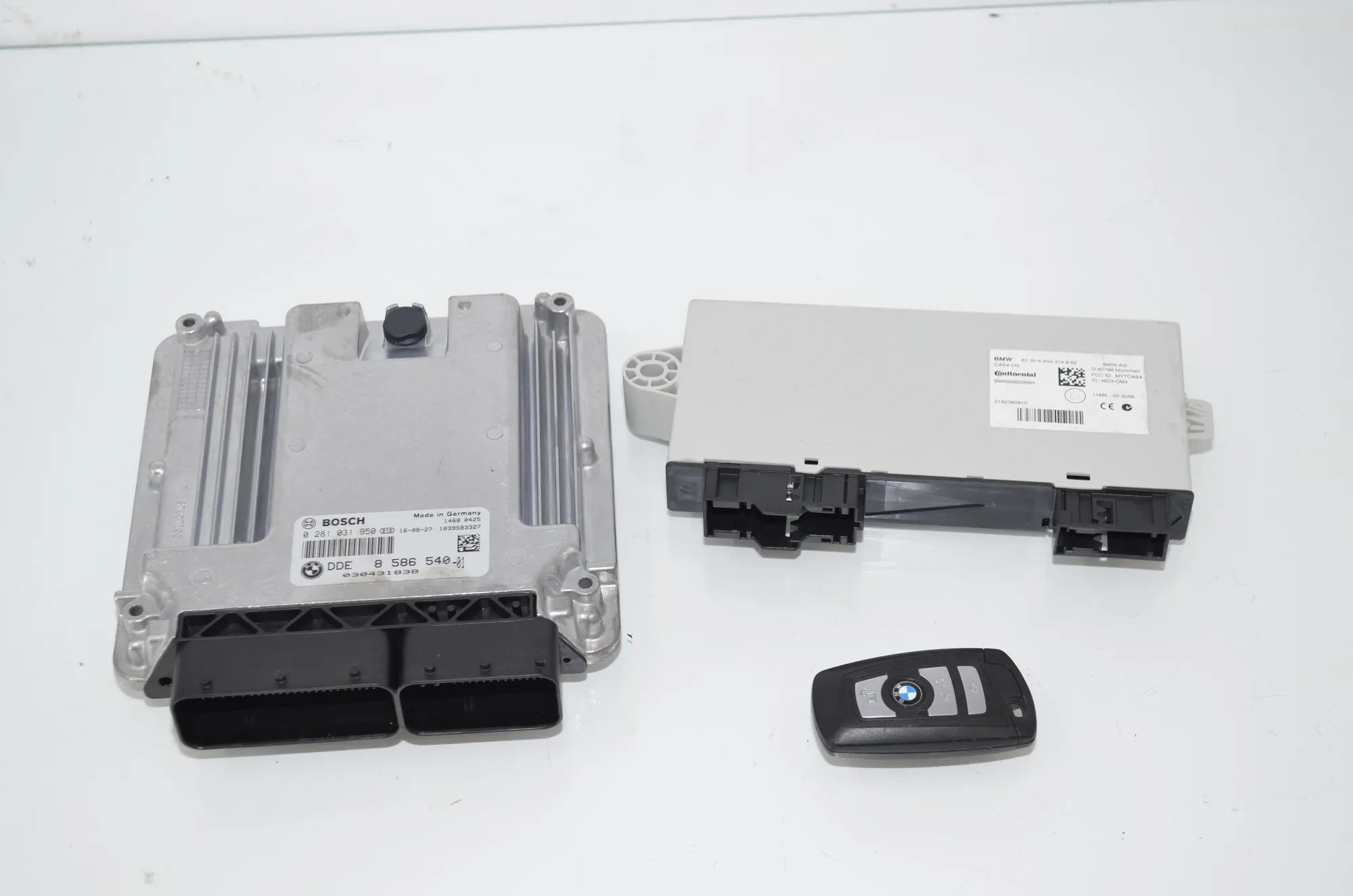 Engine Ignition ECU Set – OEM 6809374 · BMW 5 (F10) 530 d 2016