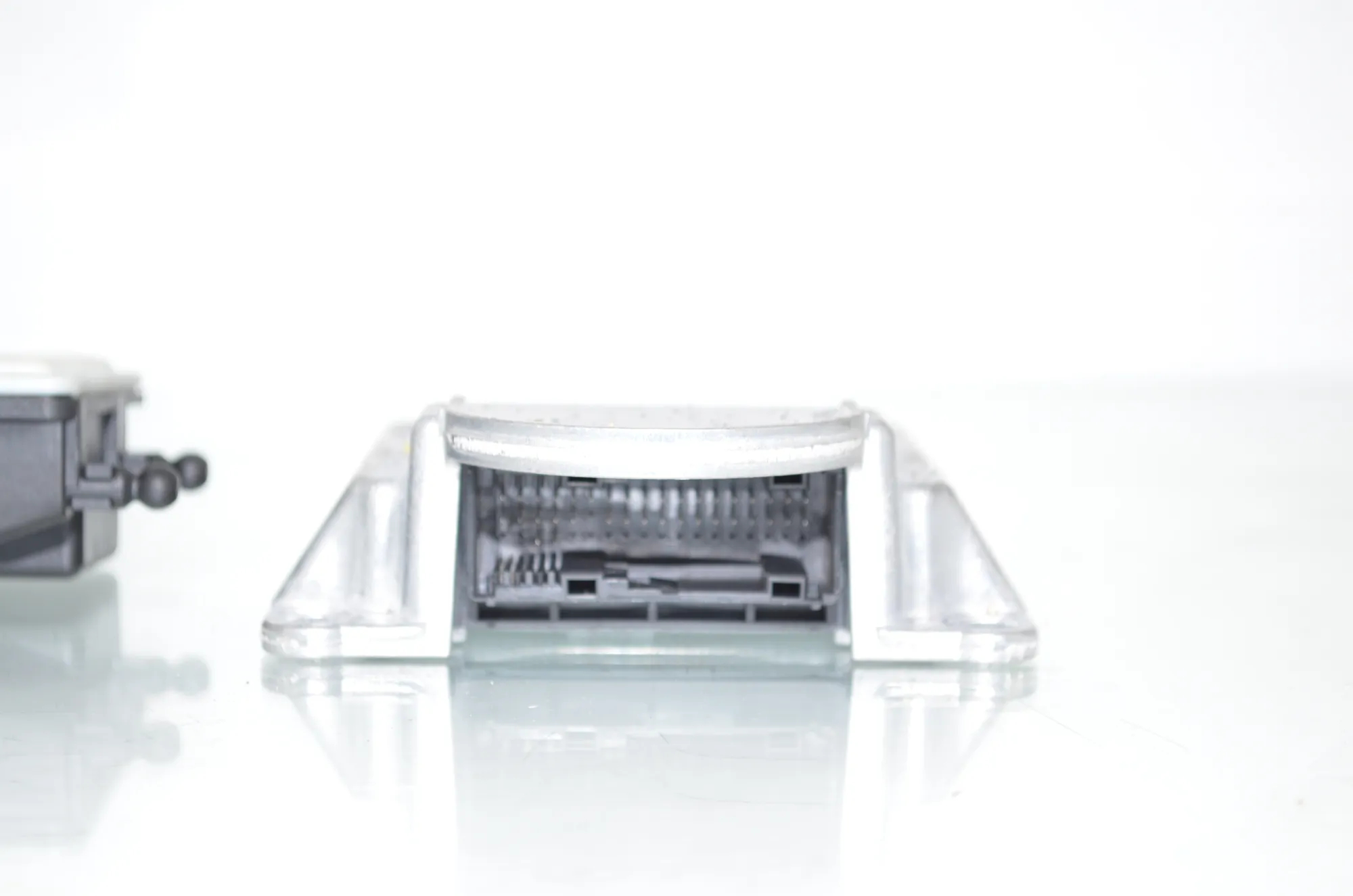 SRS Control Unit – OEM 6807634 · BMW 5 (F10) 530 d 2016 – 2