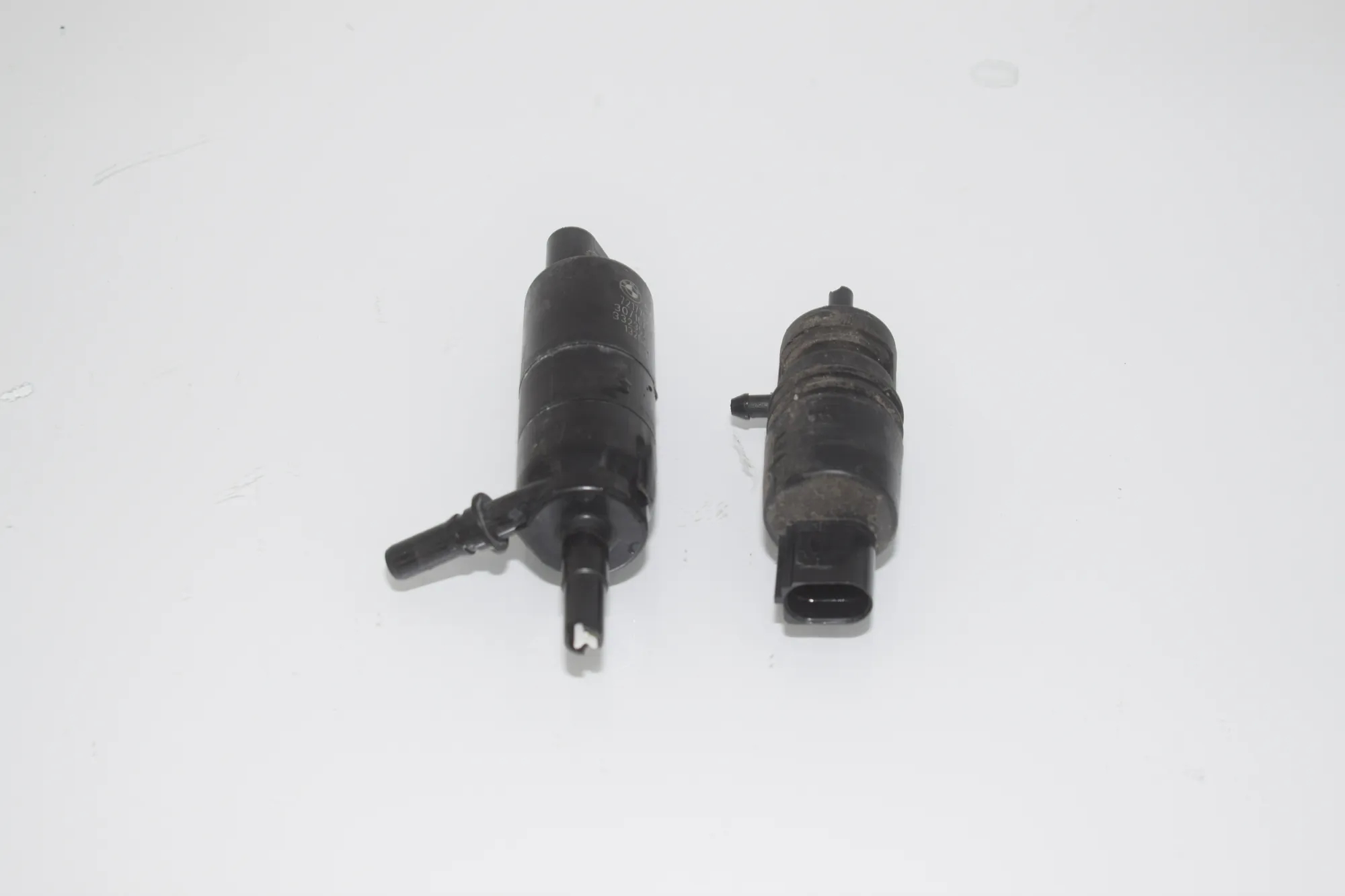 Headlight Washer Motor – OEM 7217792 · BMW 5 (F10) 530 d 2016