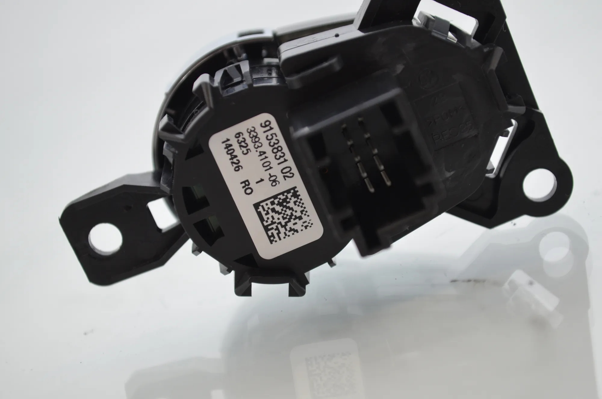 Switches – OEM 9153831 · BMW 5 (F10) 530 d 2016 – 2