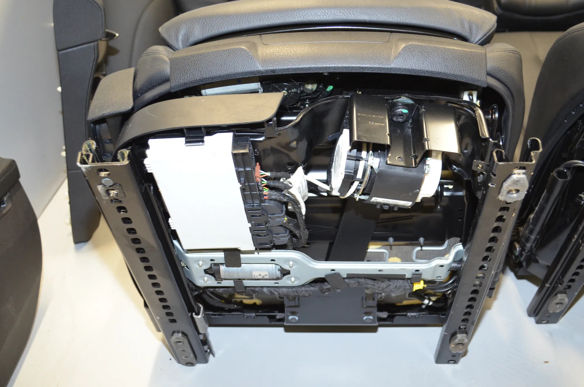 Seat set · BMW 6 Gran Coupe (F06) 640 d 2012 – 13