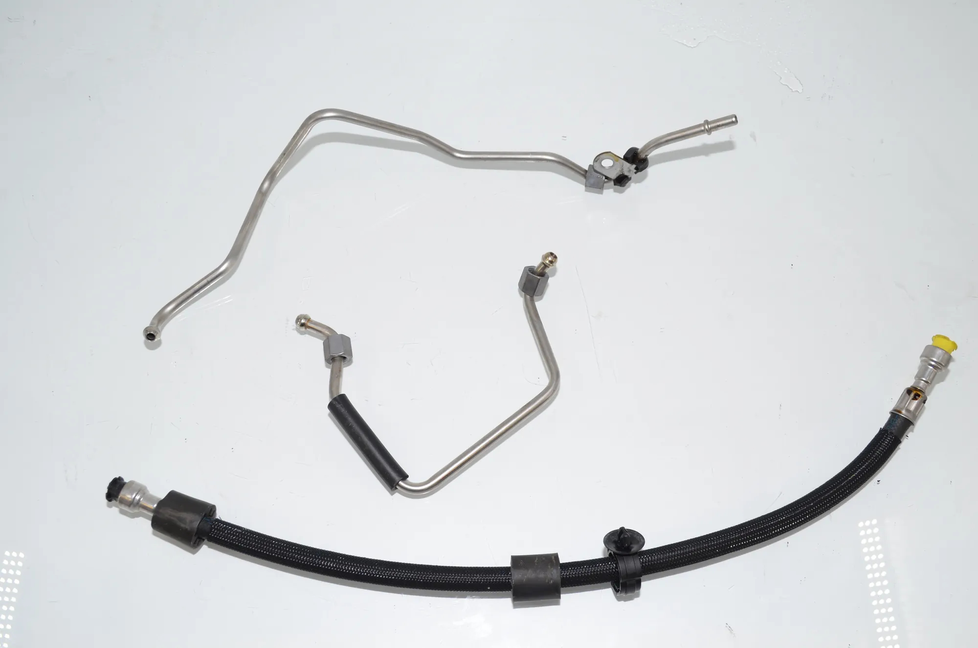Fuel Pipe – OEM 7629639 · BMW 3 Touring (F31) 320 i 2012 – 2