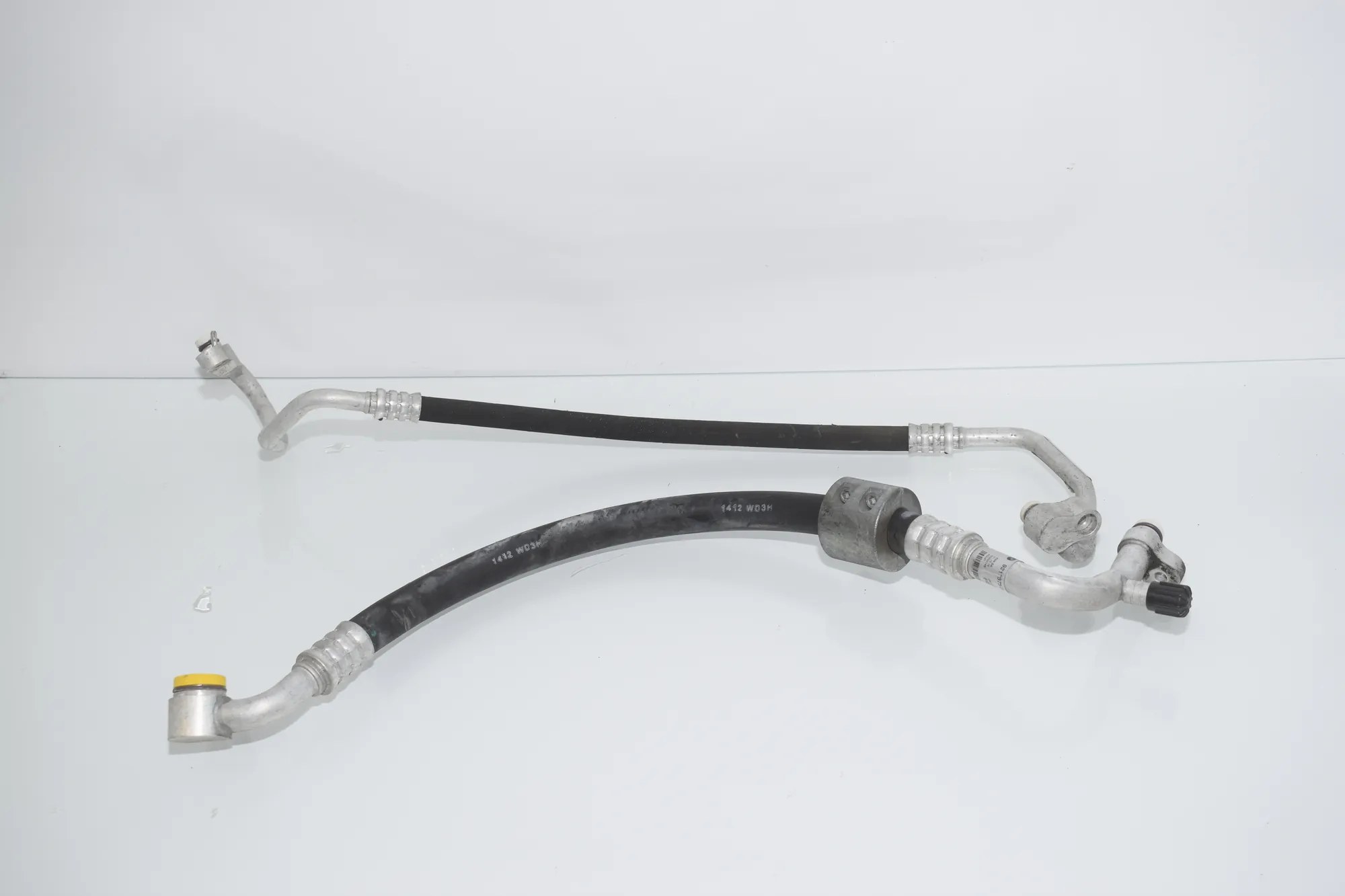 A/C Air Con Hose Pipe – OEM 9217375 · BMW 3 Touring (F31) 320 i 2012 – 2