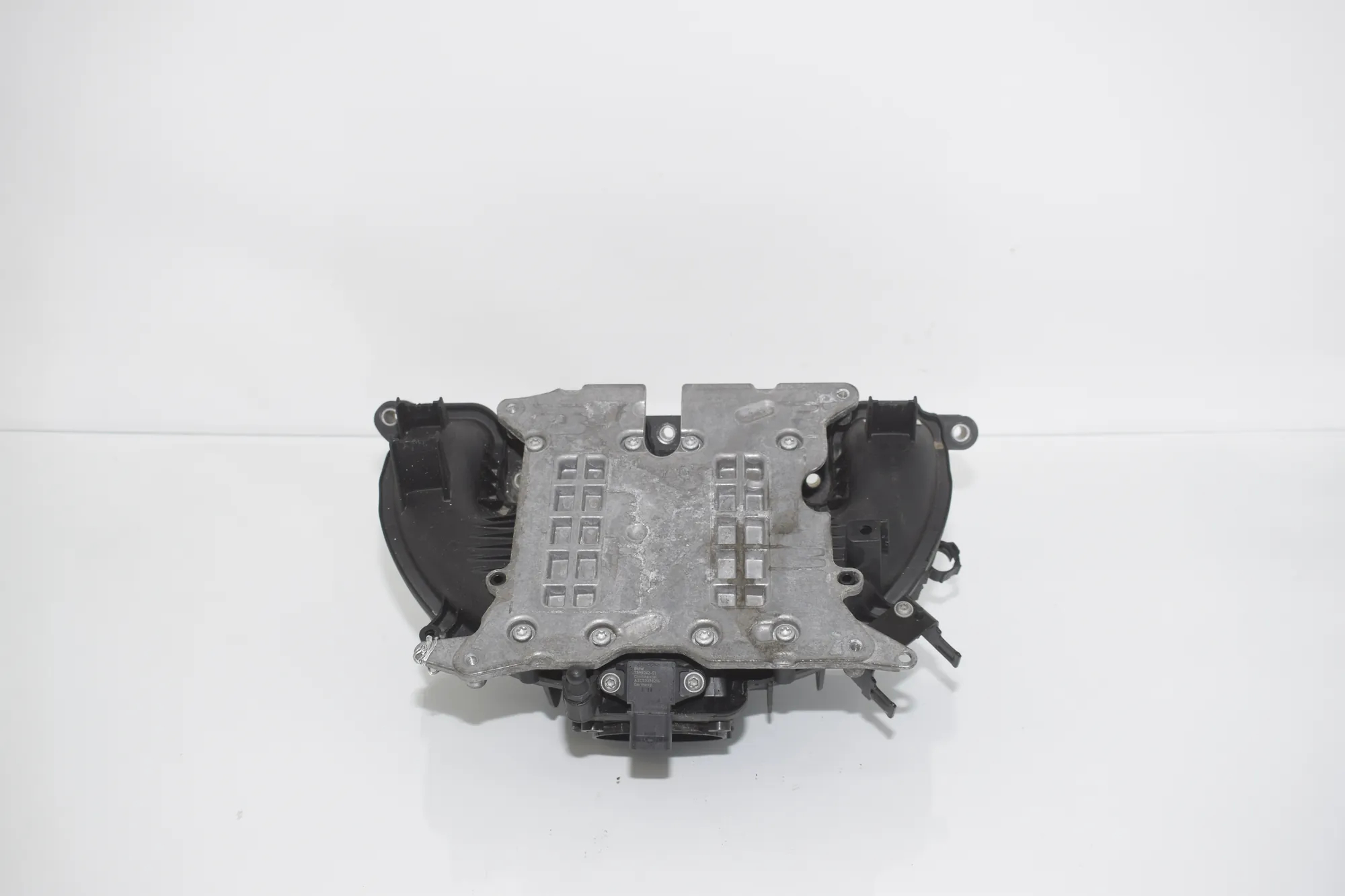 Intake Manifold – OEM 7588126 · BMW 3 Touring (F31) 320 i 2012 – 3