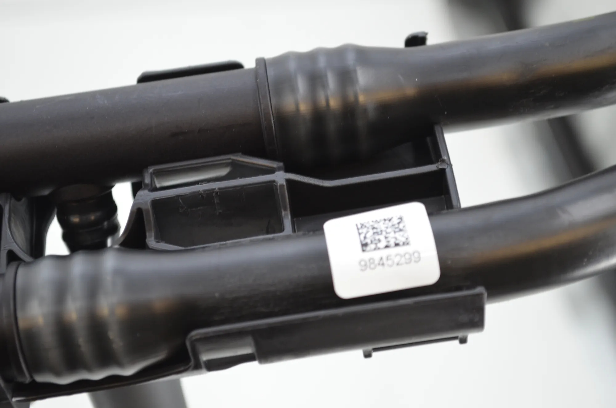 Other tubes – OEM 9845299 · BMW X1 (U11) BMW X1 (U11) BMW X1 (U11) IX1 2023 – 4