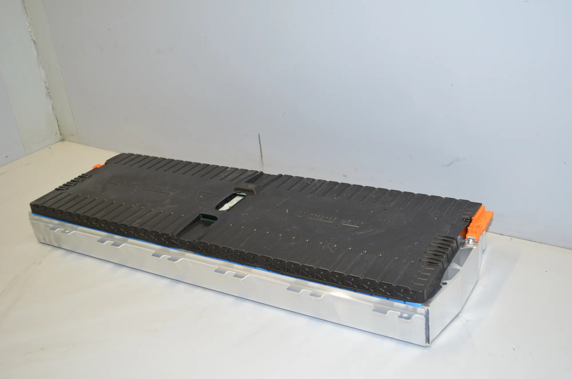 Battery – OEM 9845610 · BMW X1 (U11) BMW X1 (U11) BMW X1 (U11) IX1 2023 – 3