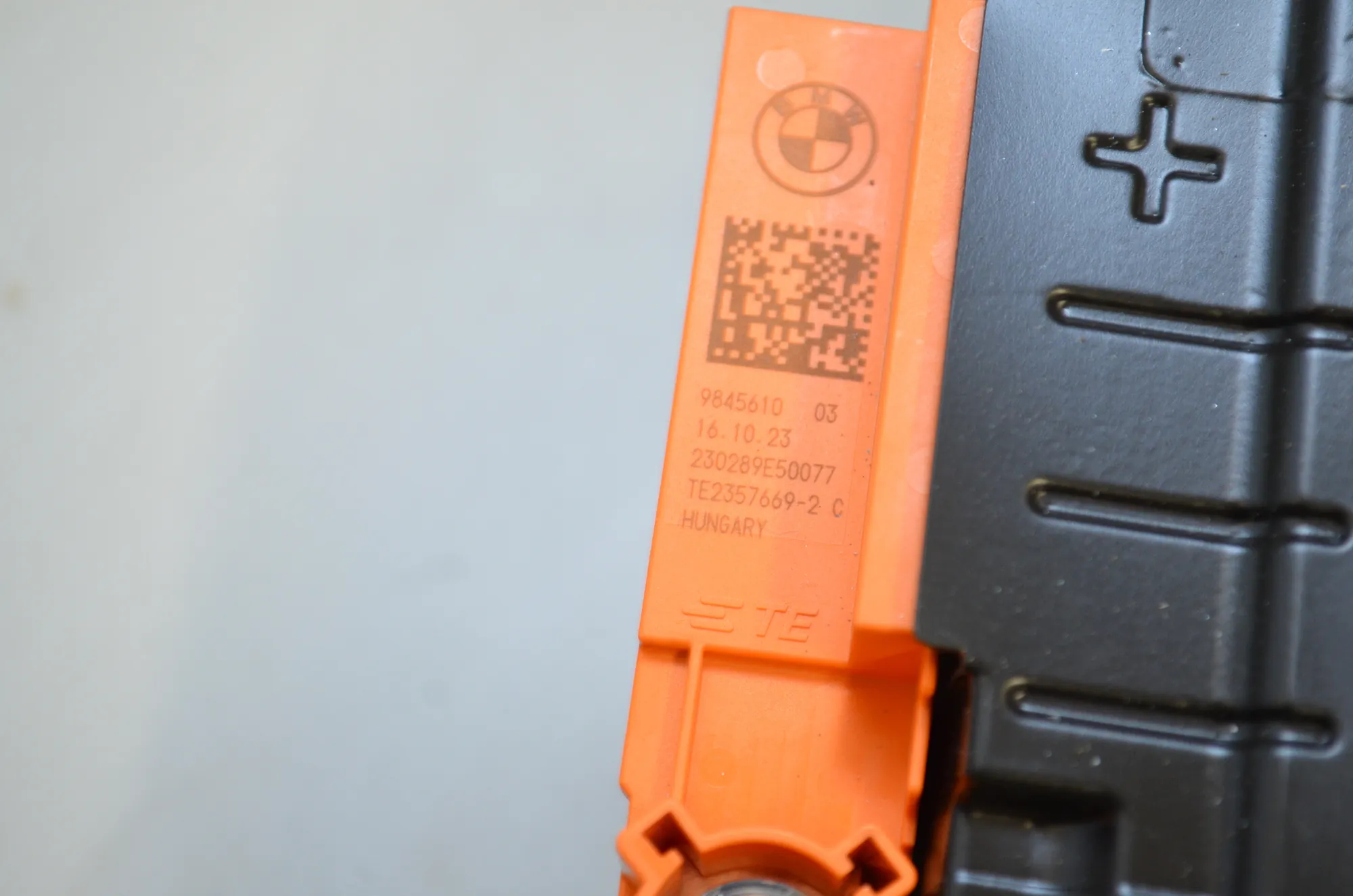 Battery – OEM 9845610 · BMW X1 (U11) BMW X1 (U11) BMW X1 (U11) IX1 2023 – 5