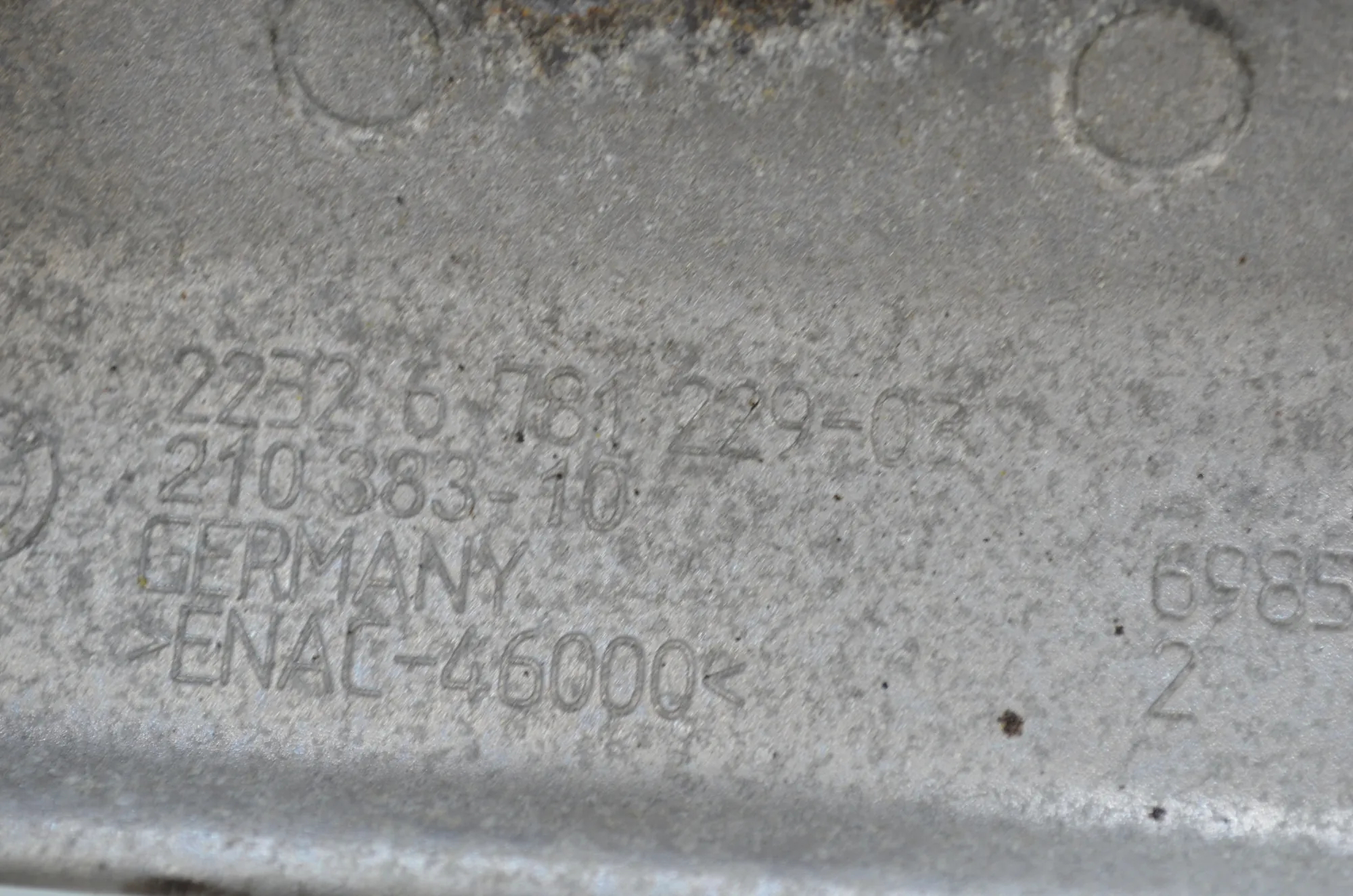 Left Side Engine Bracket – OEM 6777623 · BMW 5 (F10) 530 d 2016 – 6