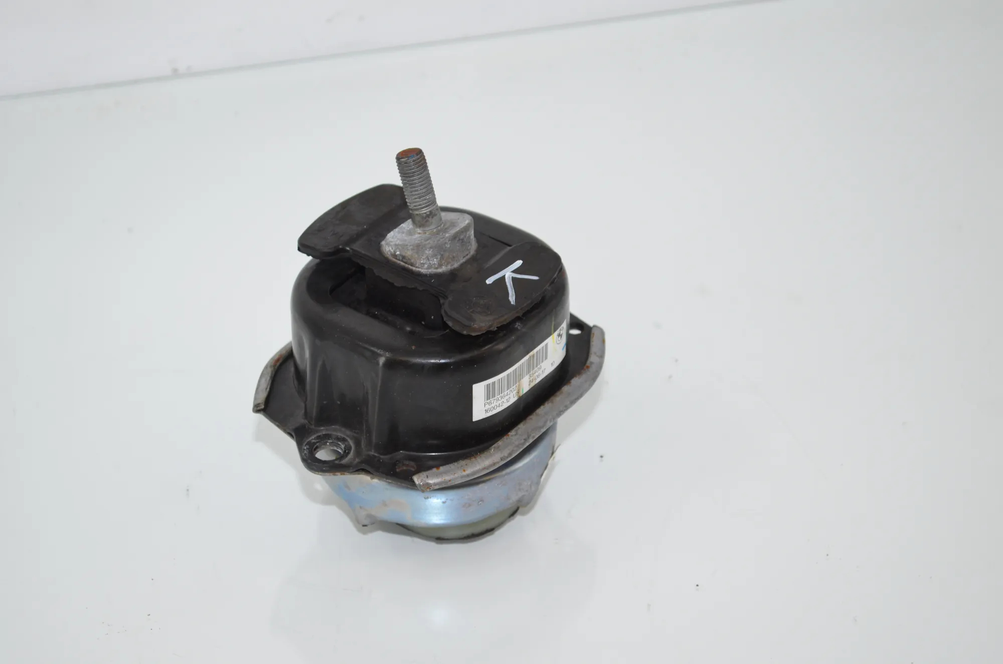 Left Side Engine Mount – OEM 6793642 · BMW X6 (F16, F86) M 2017 – 2