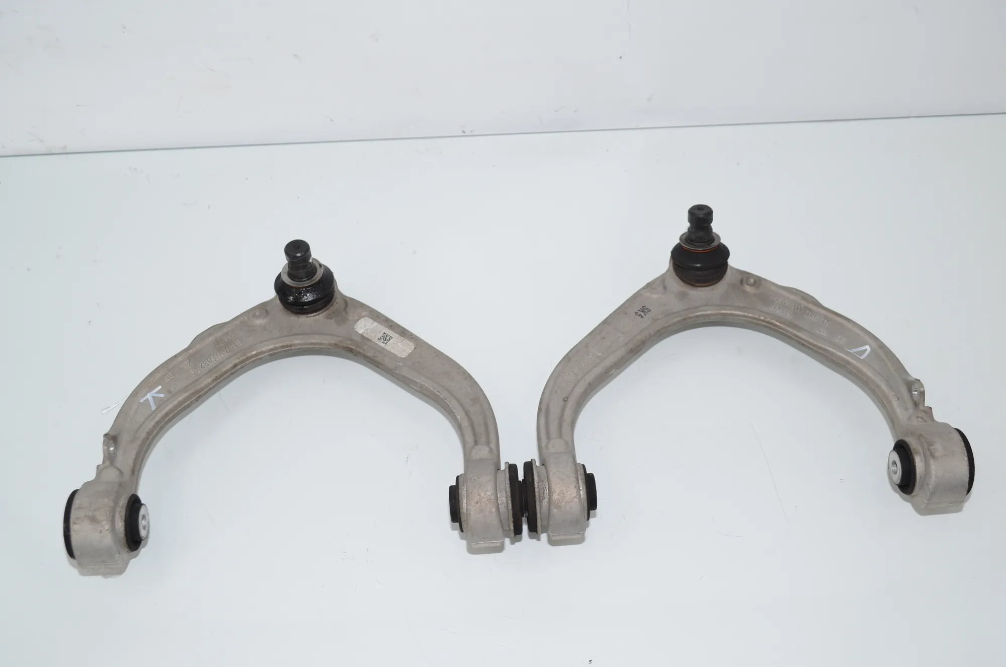 Front Left Upper Control Arm – OEM 6788981 · BMW X6 (F16, F86) M 2017 – 2