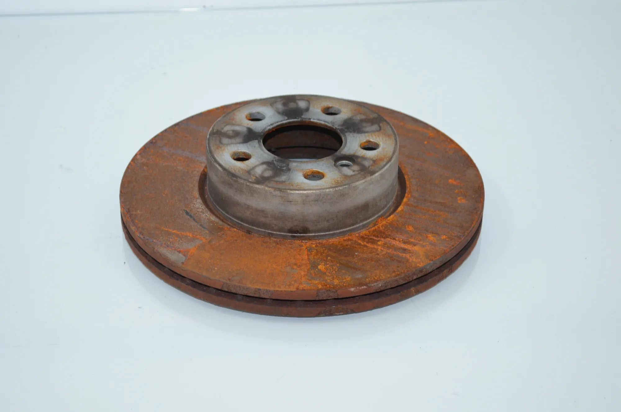 Front Right Brake Disc – OEM 6877212 · BMW 3 Touring (G21) BMW 3 Touring (G21) 320 d 2023 – 2