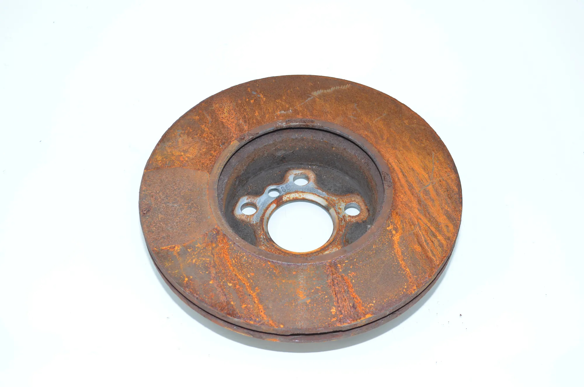 Front Right Brake Disc – OEM 6877212 · BMW 3 Touring (G21) BMW 3 Touring (G21) 320 d 2023 – 3