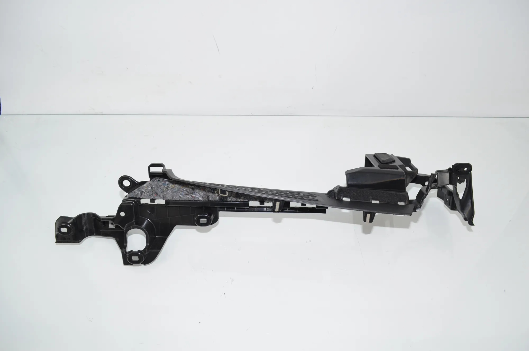 Other Trim Parts – OEM 7450726 · BMW 3 Touring (G21) BMW 3 Touring (G21) 320 d 2023 – 3