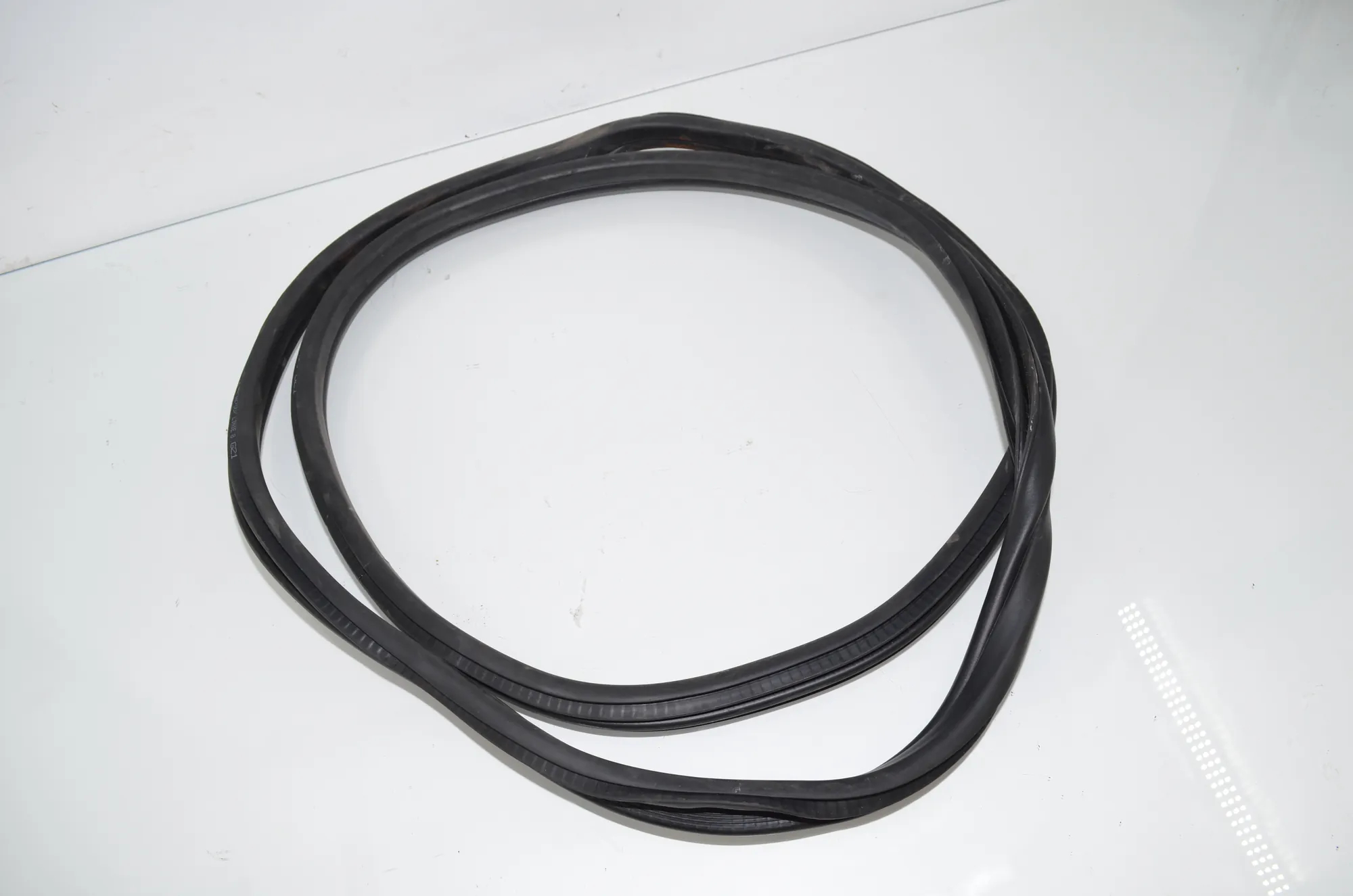Rear Right Door Seal Rubber – OEM 7433980 · BMW 3 Touring (G21) BMW 3 Touring (G21) 320 d 2023 – 2