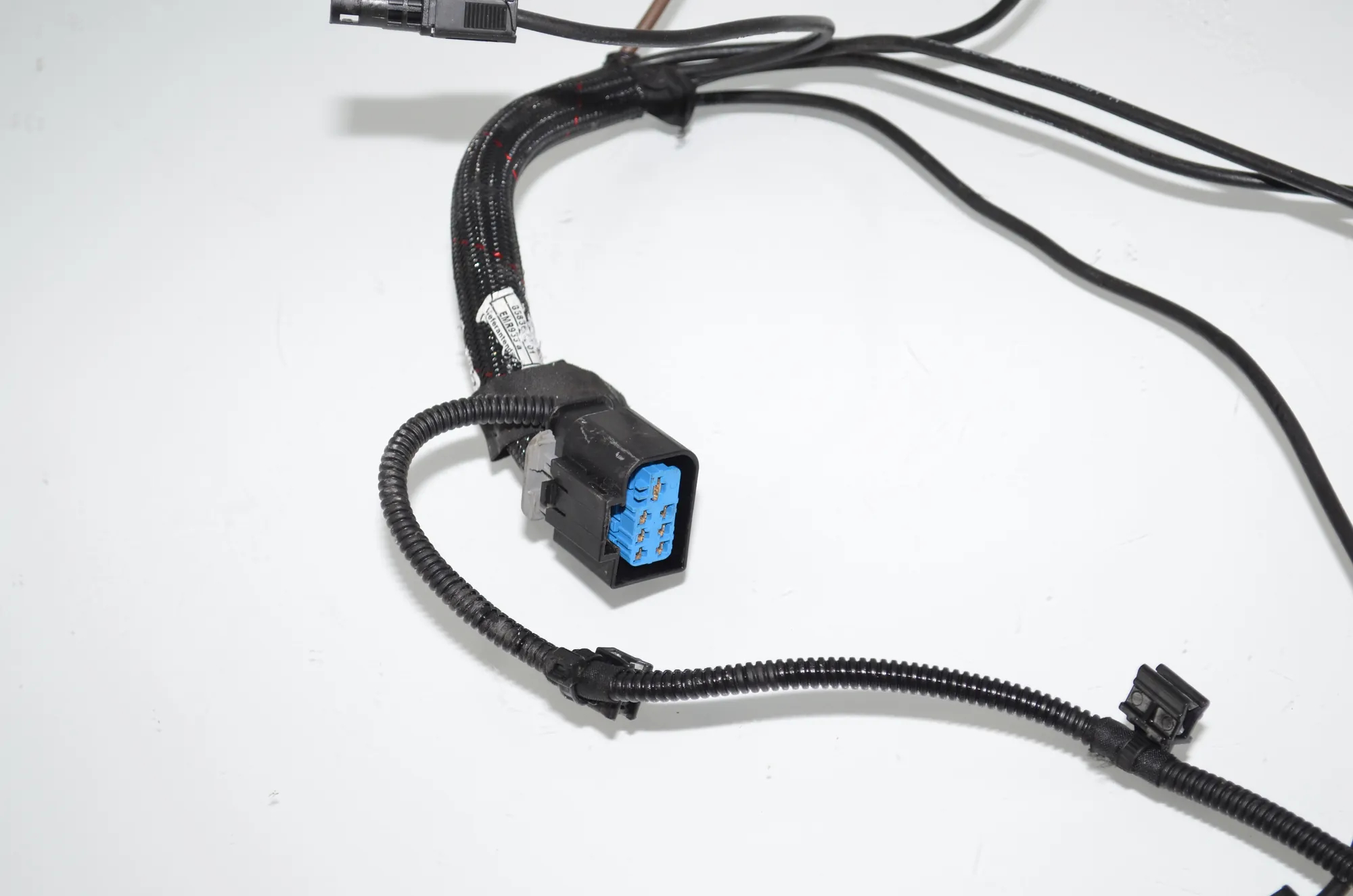 Glow Plug Wires – OEM 8583653 · BMW 5 Touring (F11) 530 d 2016 – 5